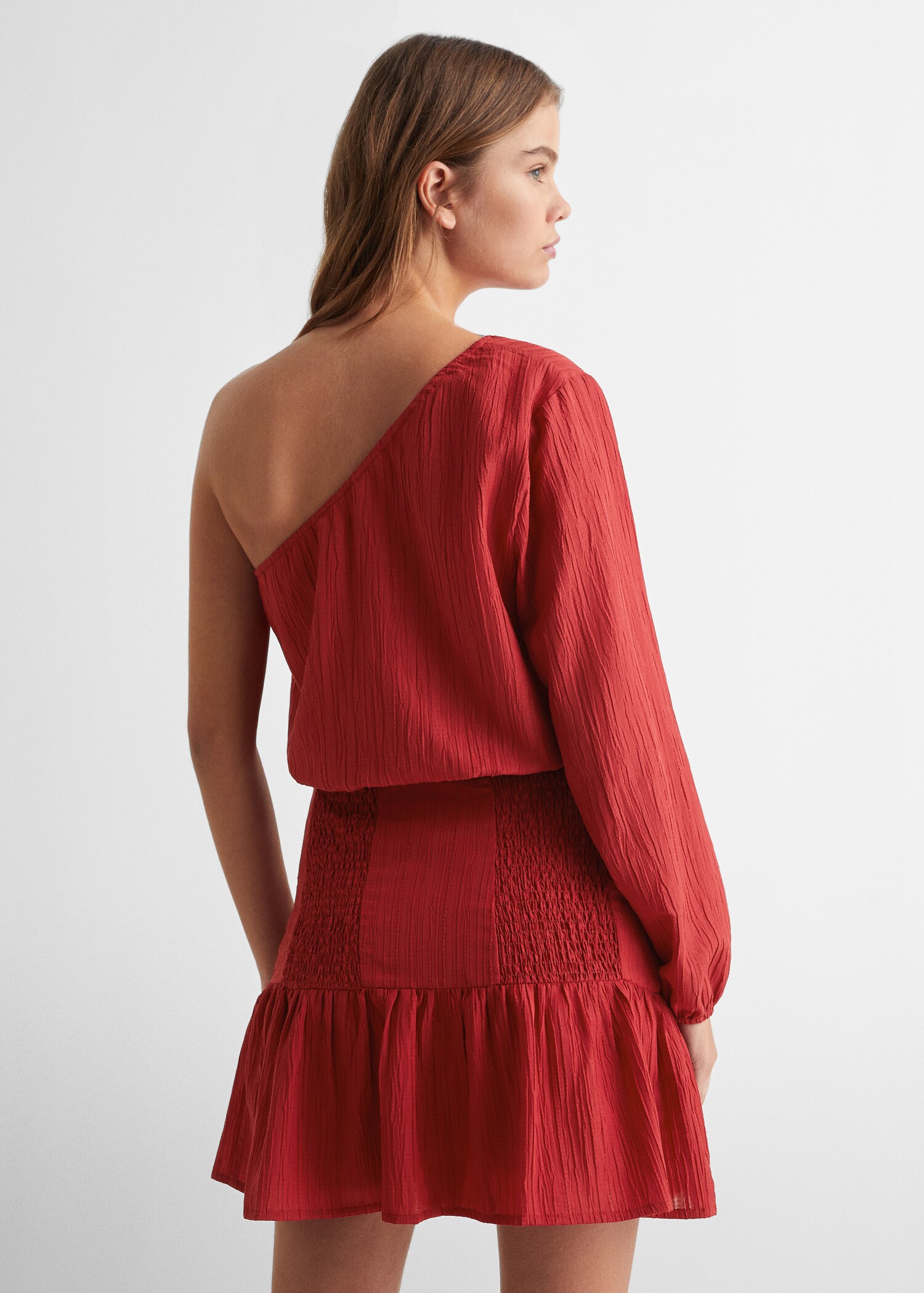 Textured asymmetrical blouse - Reverse of the article