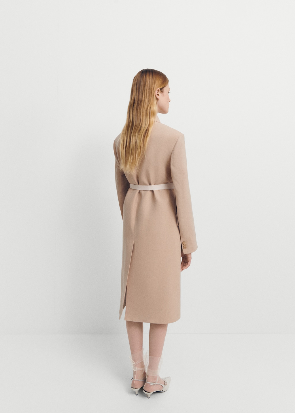 Structured double fabric coat with belt - Woman | MANGO USA