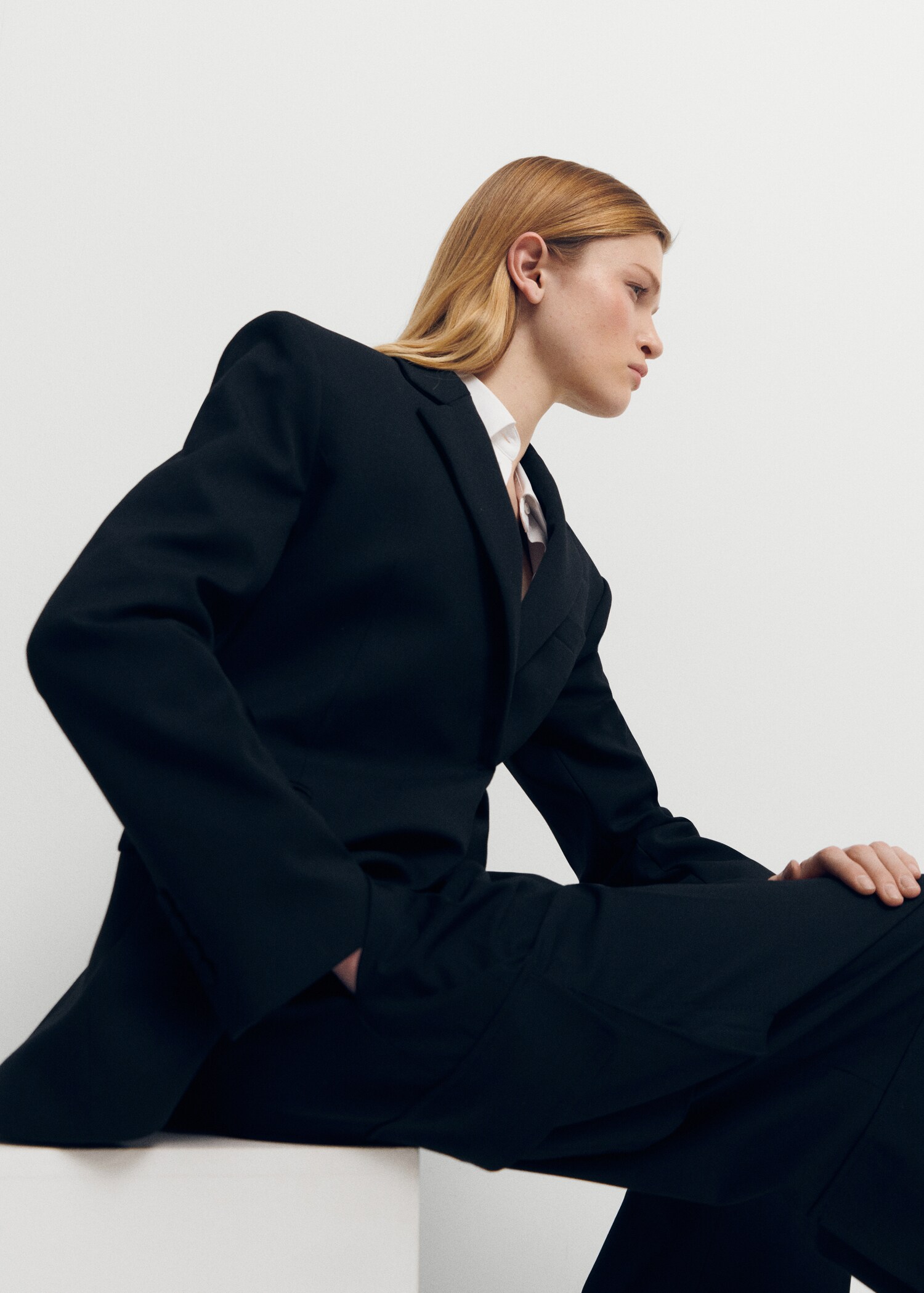 Pleated cargo trousers - Details of the article 2