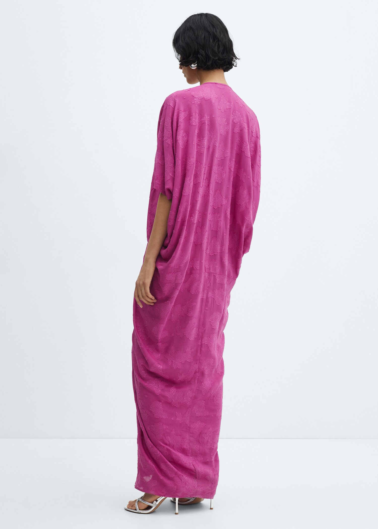 Floral embroidered kaftan - Reverse of the article