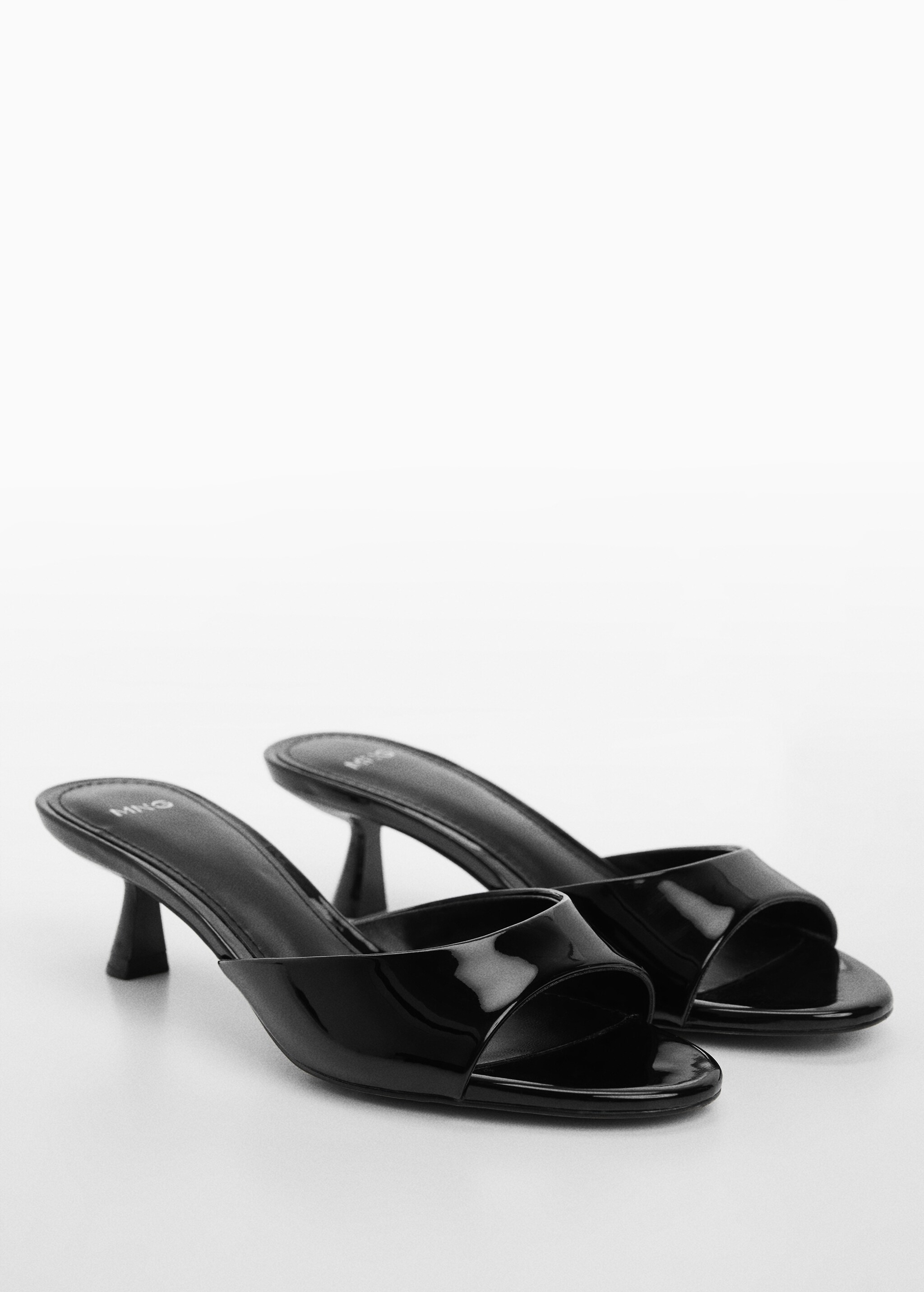 Patent leather effect heeled sandal - Medium plane