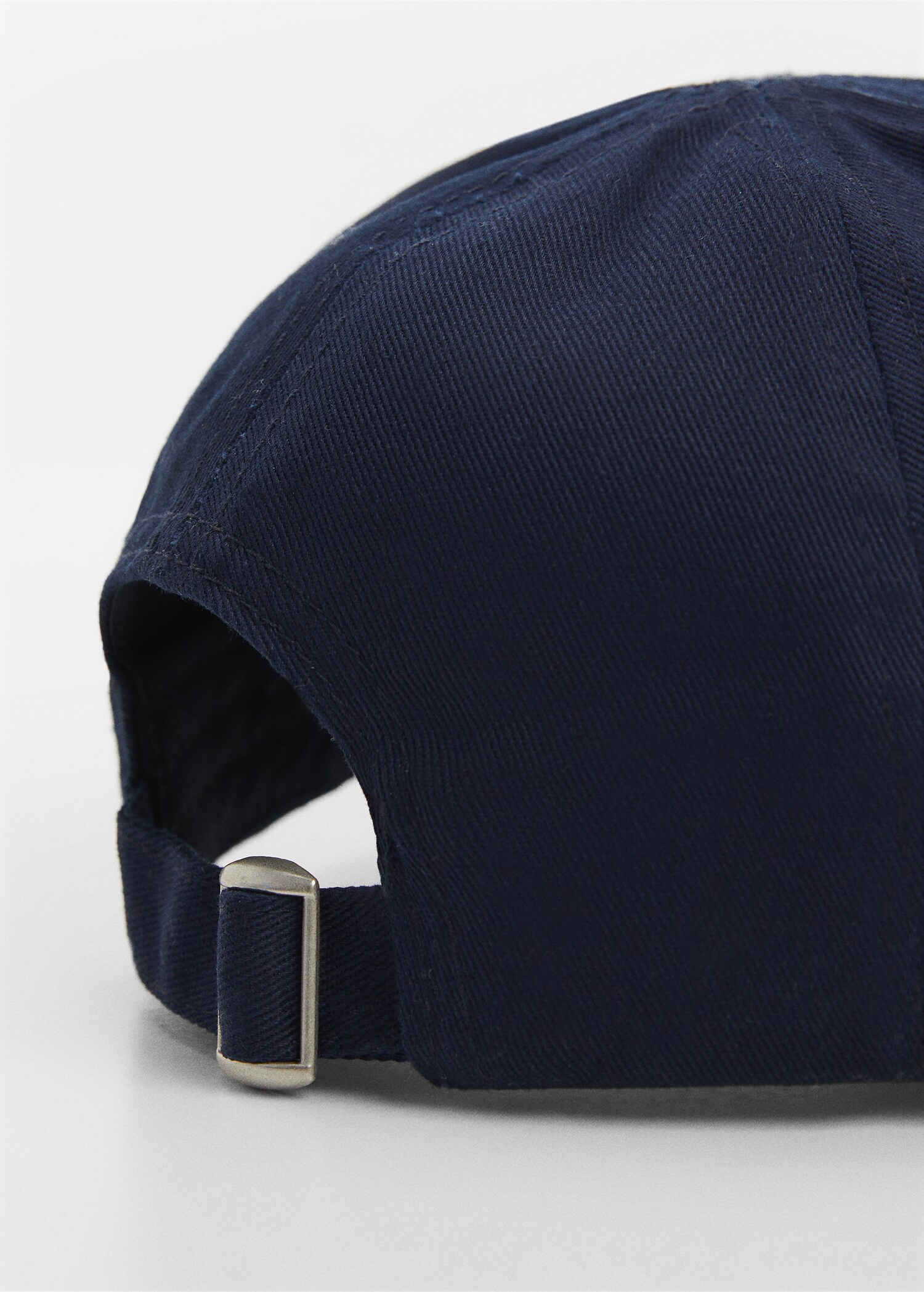 Embroidered detail cap - Details of the article 1