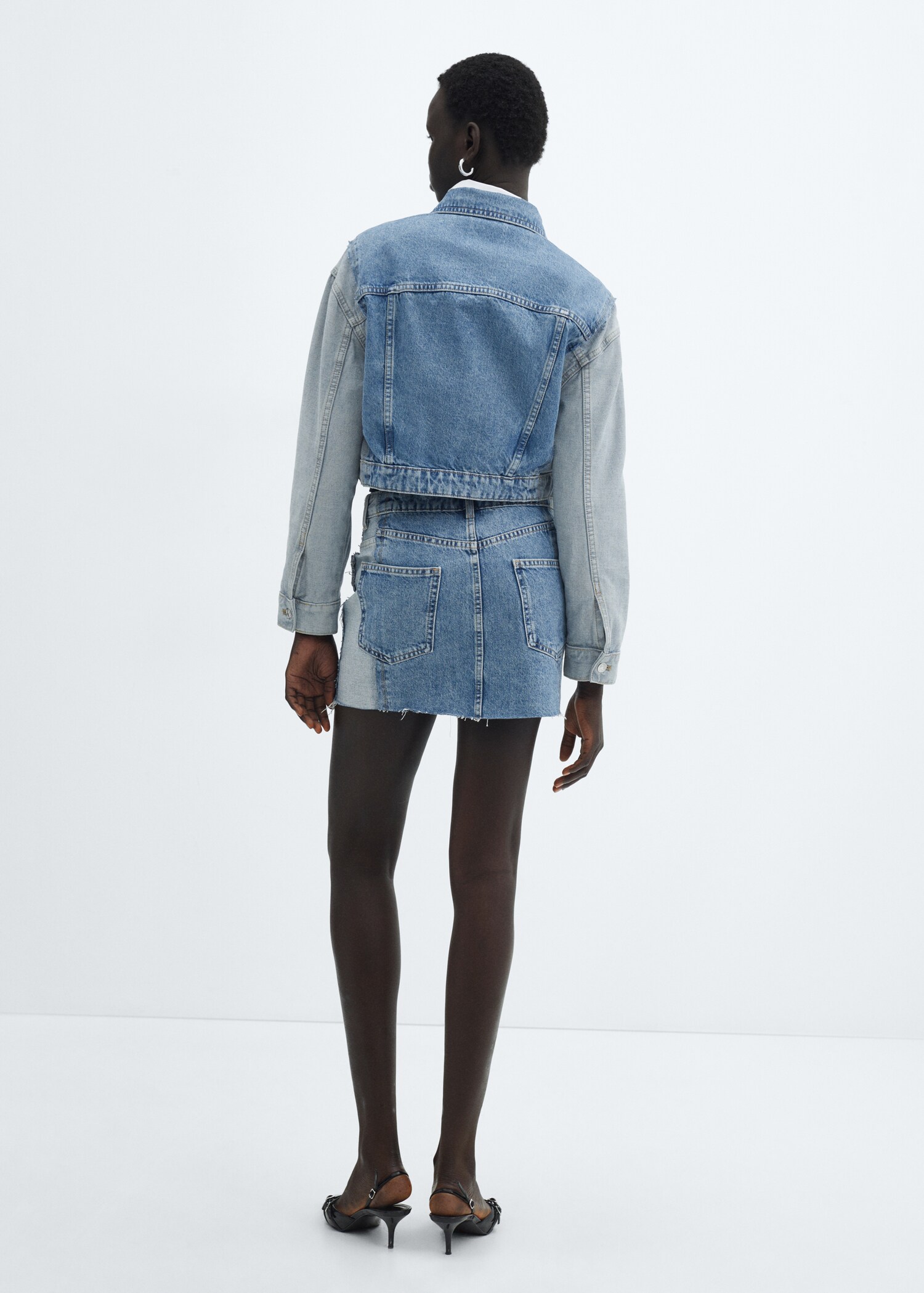 Τζάκετ denim crop δίχρωμο - Πίσω όψη προϊόντος