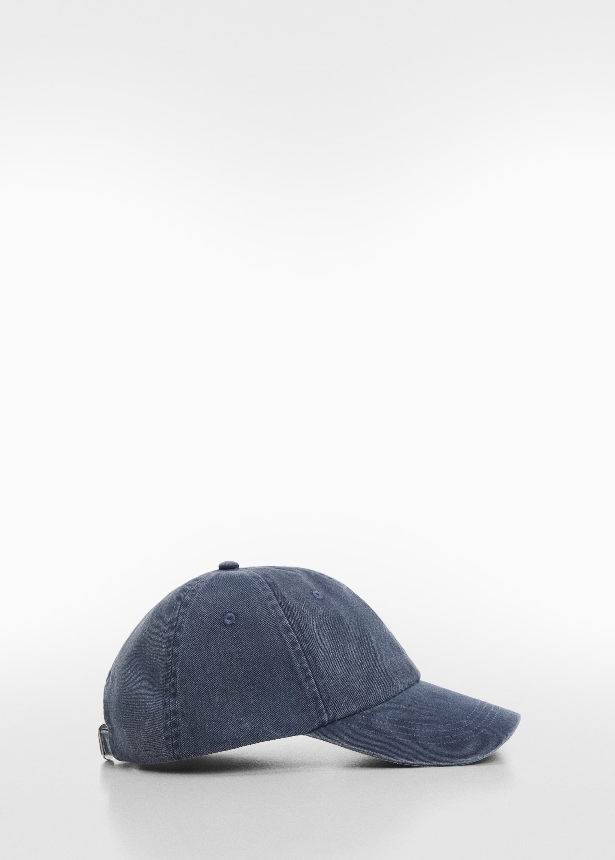 قبعة أساسية قابلة للتعديل - منتج دون نموذج