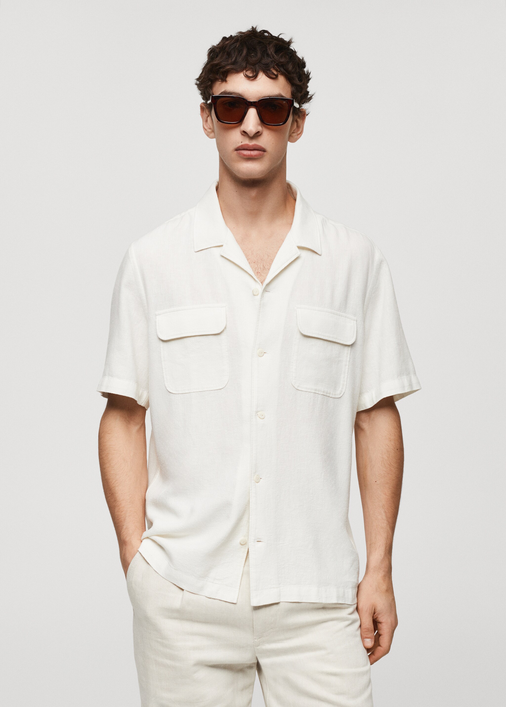 Linen shirt with bowling collar and pockets - Medium plane