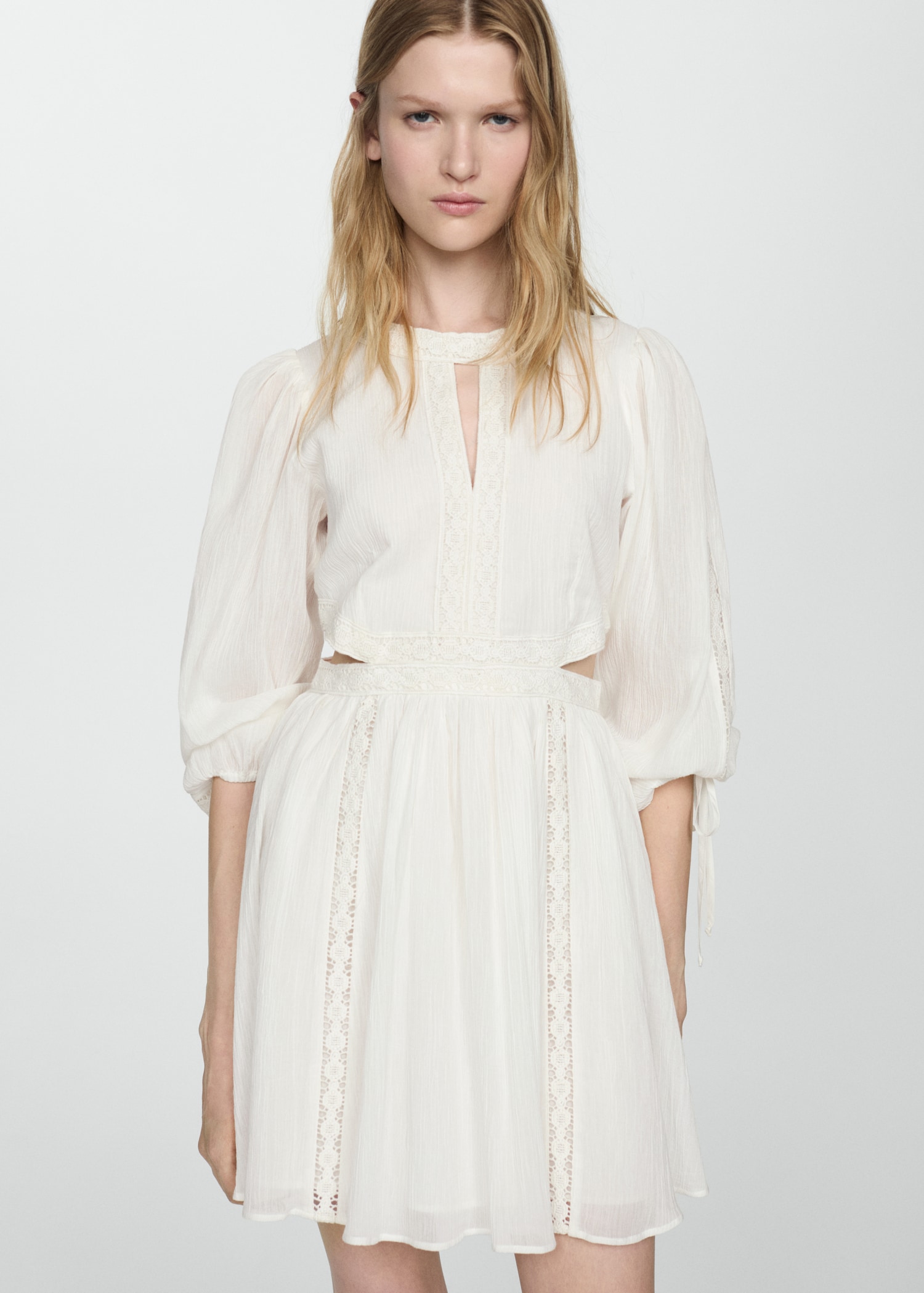 Slit dress with lace detail - Women | MANGO Niger