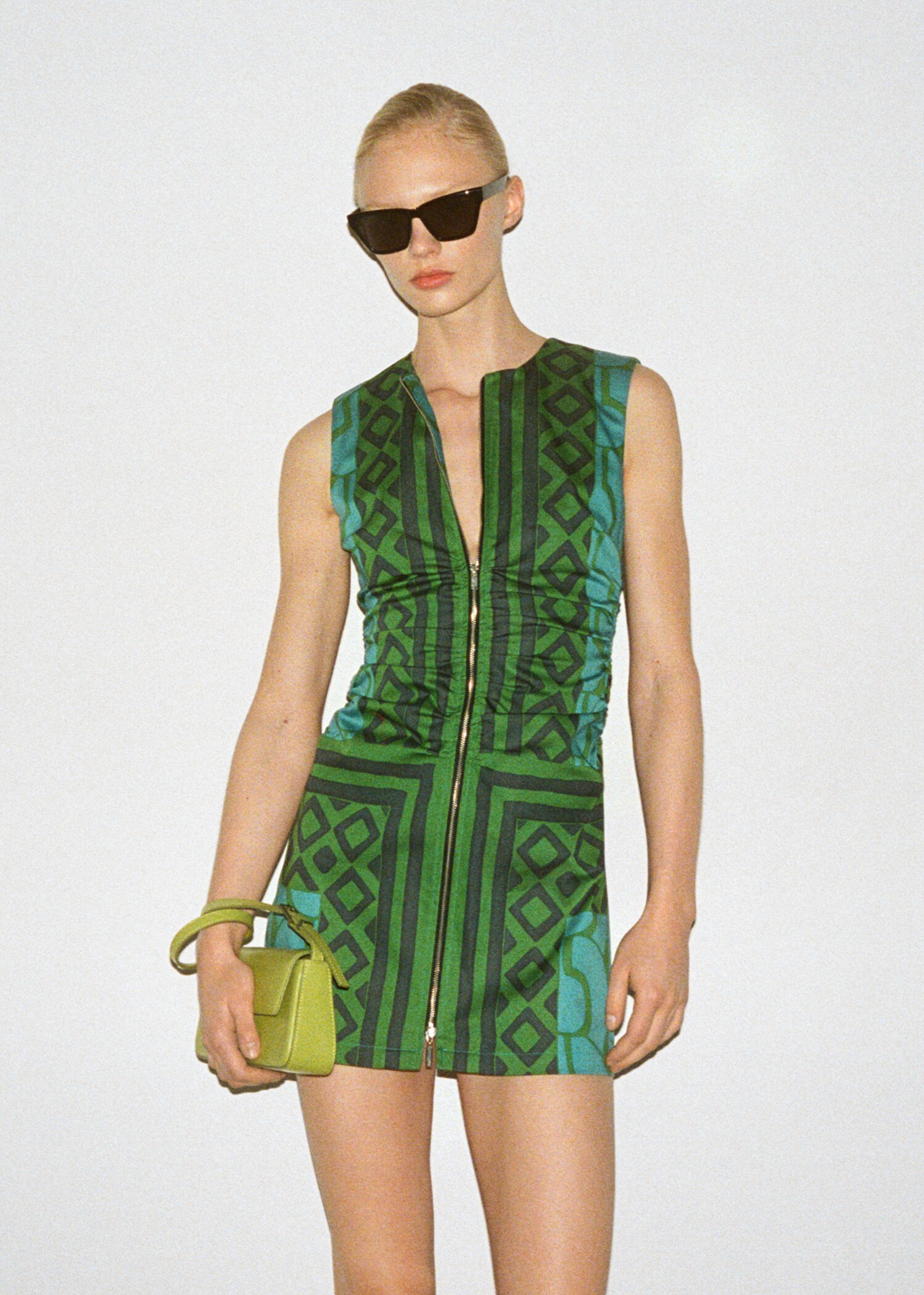 Printed dress with zipper - Details of the article 7