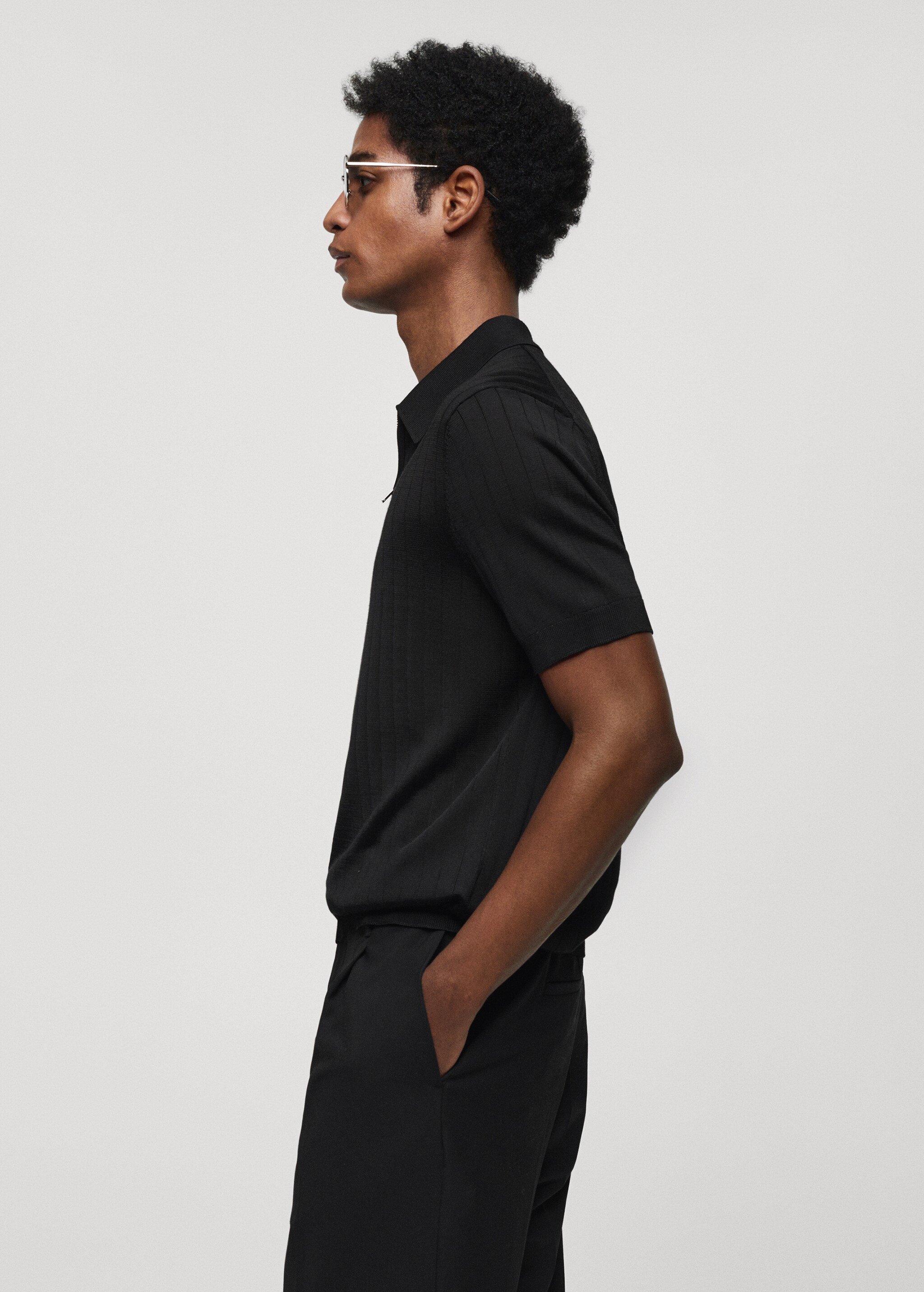 Zip cotton polo shirt - Details of the article 2