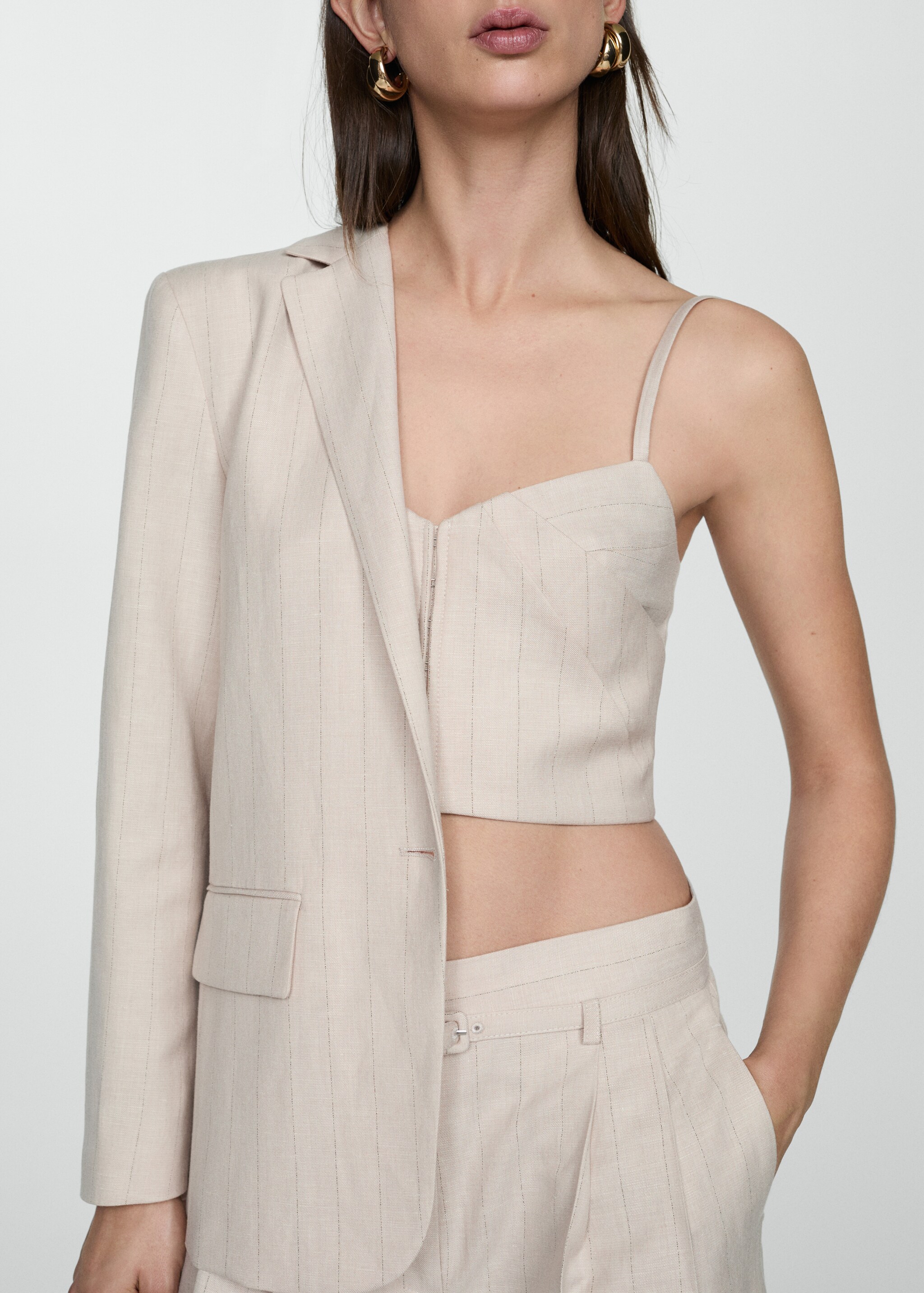 Strapless top with pleat detail - Details of the article 6