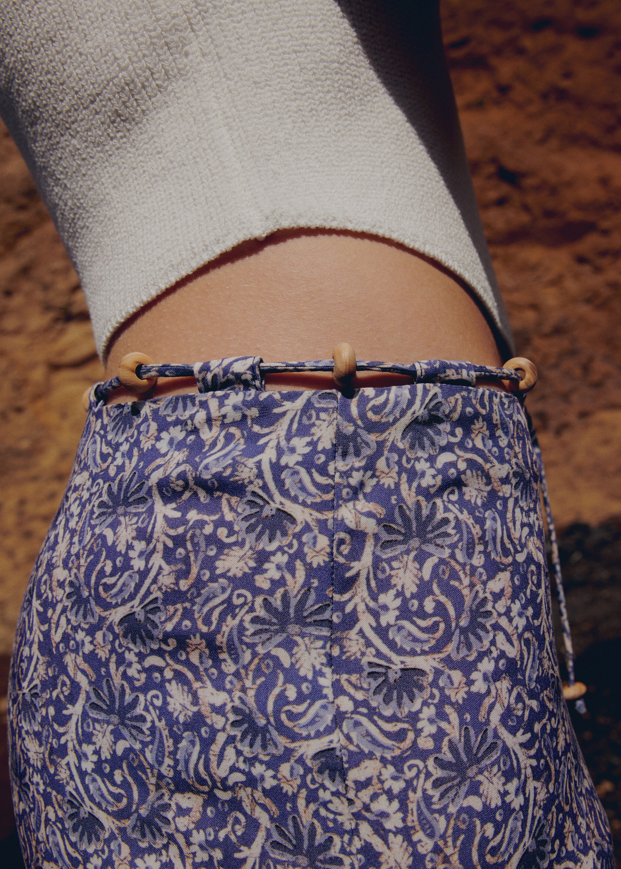 Printed midi skirt - Details of the article 6