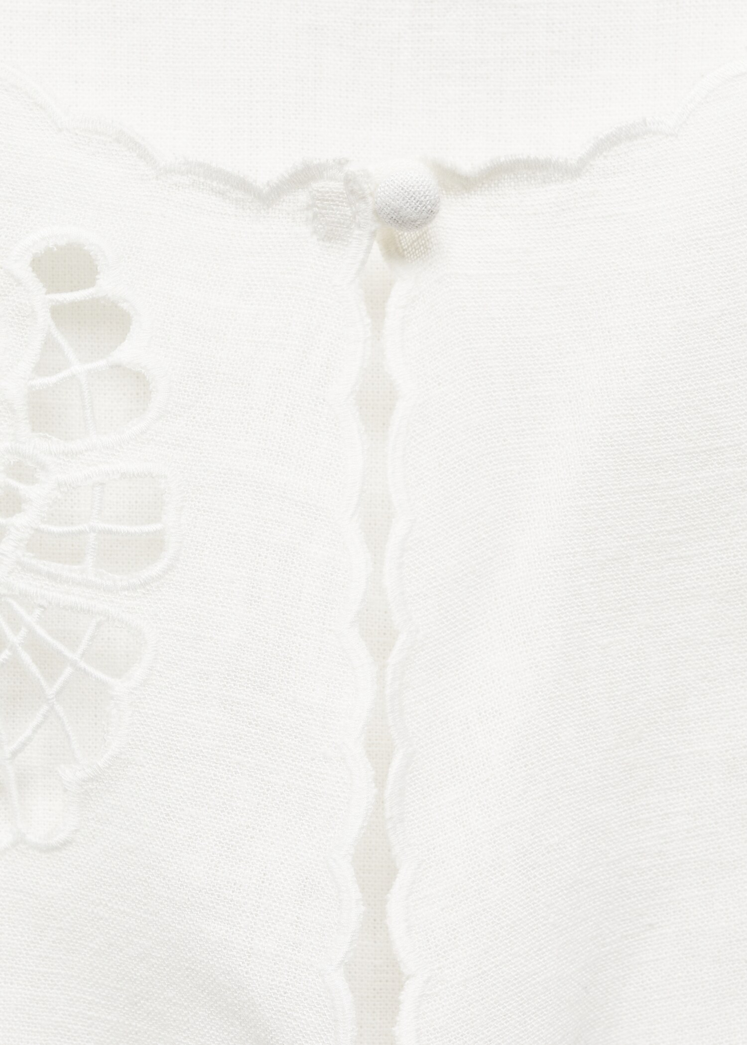 Openwork detail linen top - Details of the article 8