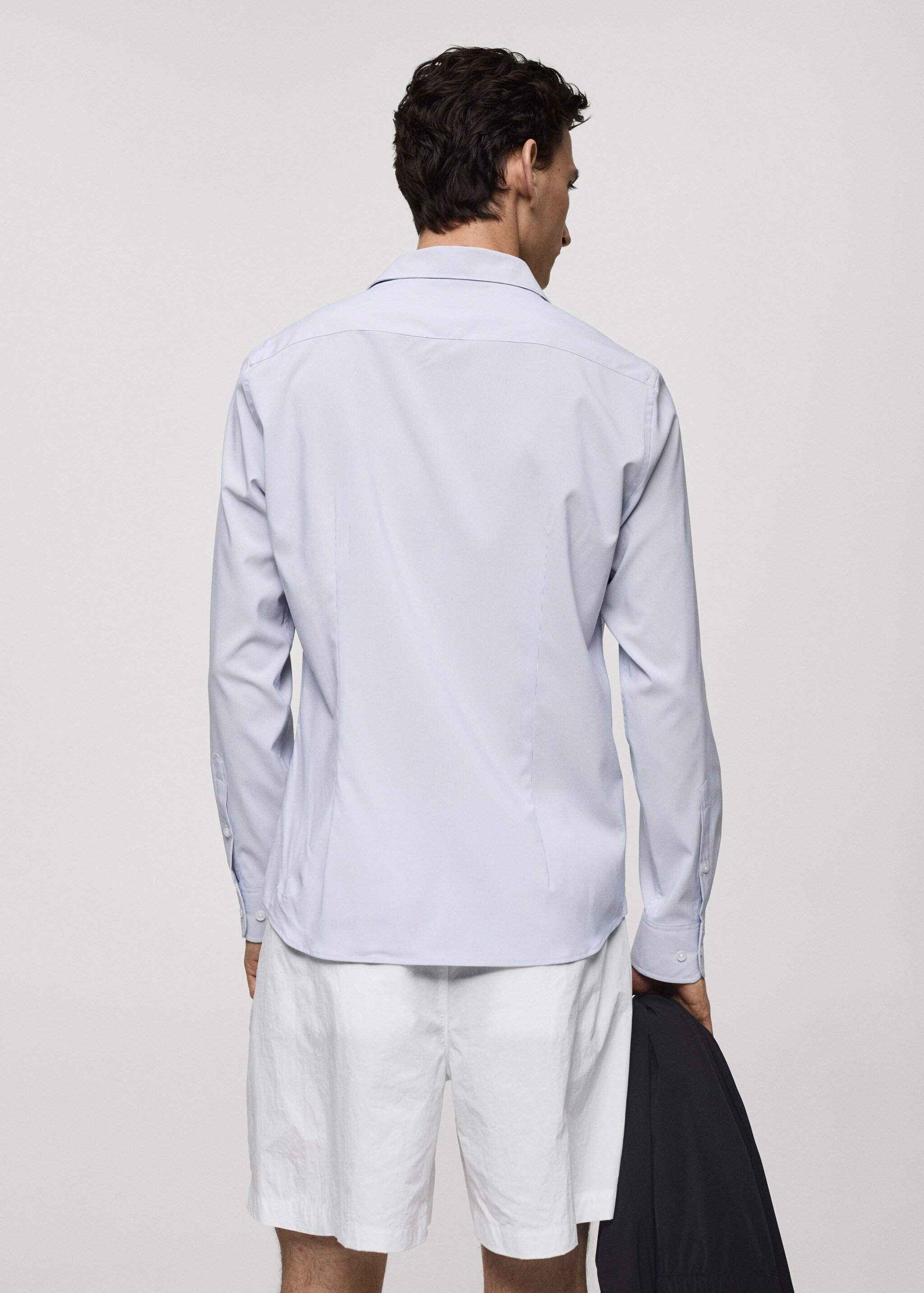 Рубашка slim fit из ткани стретч в полоску - Обратная сторона изделия