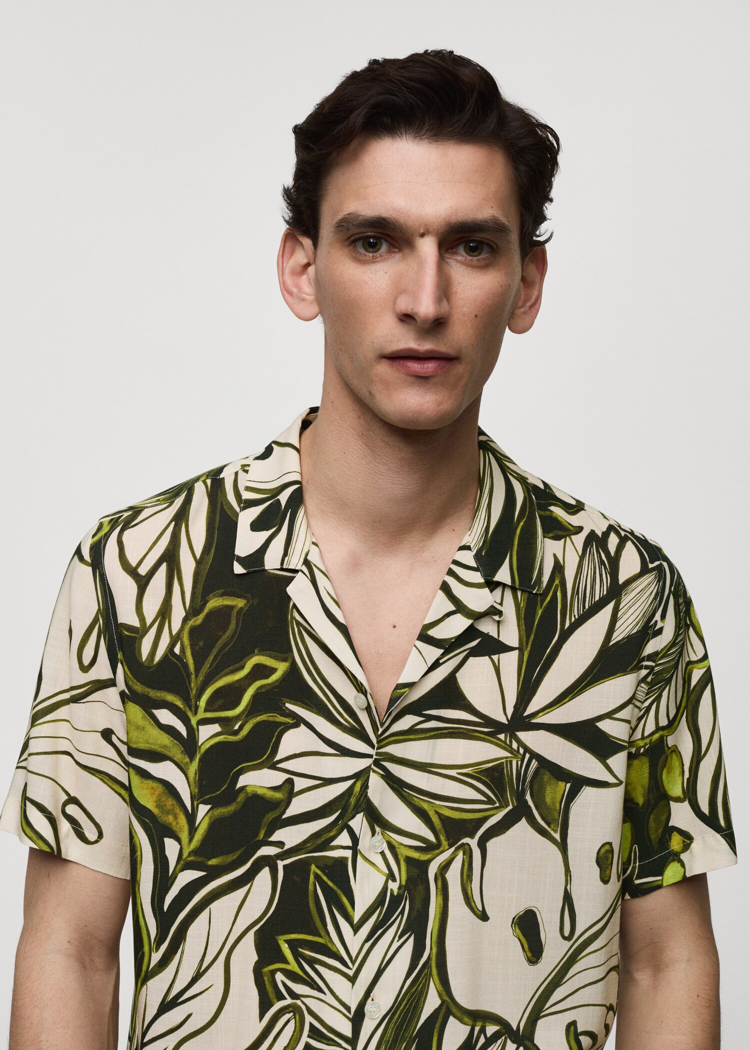 Flowy Hawaiian-print shirt - Details of the article 1