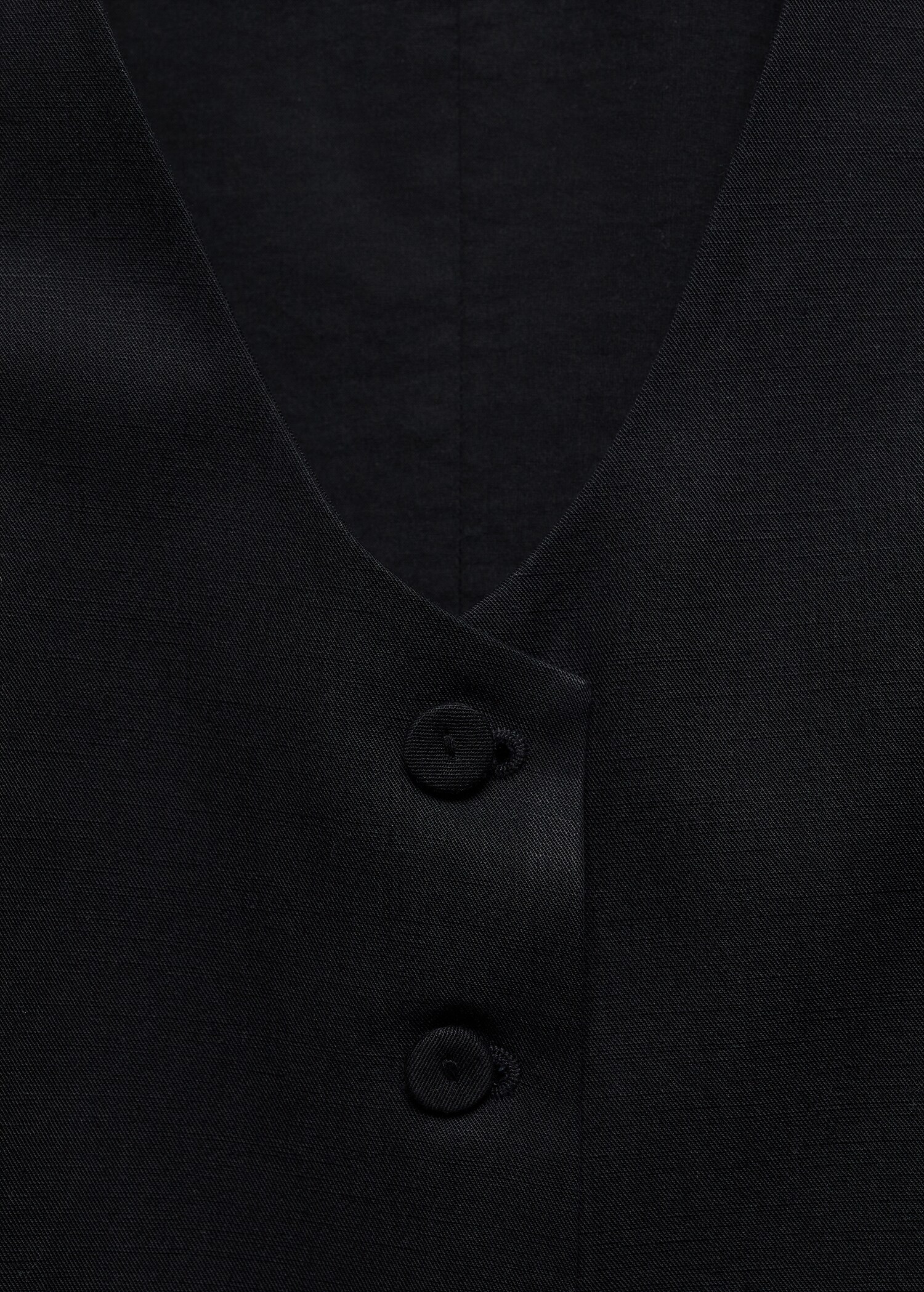 Linen button vest  - Details of the article 8