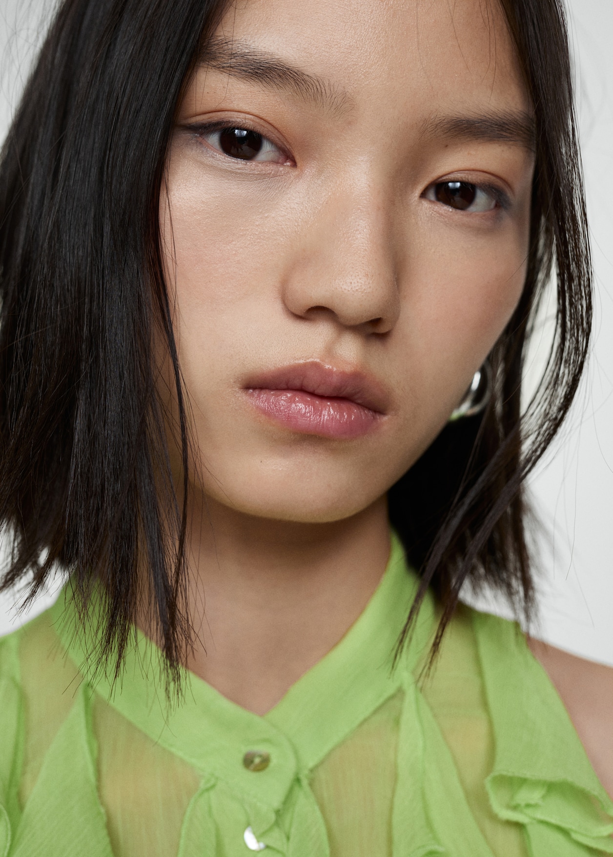 Semitransparent ruffled blouse Woman MANGO USA