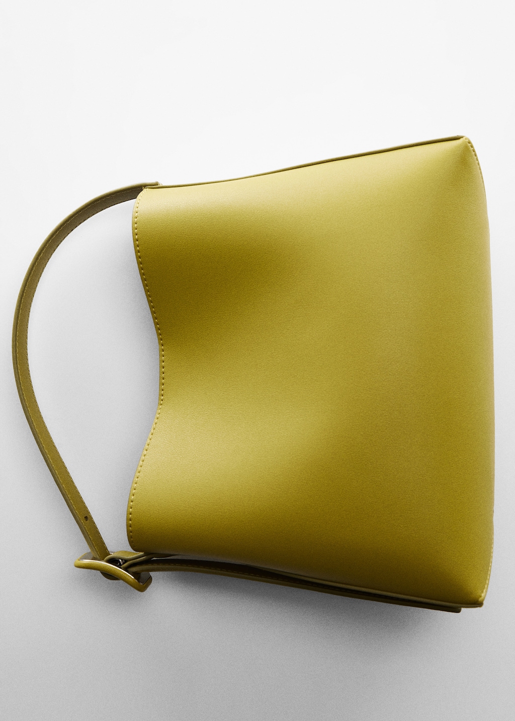 Bolso shopper detalle hebilla Mujer MANGO Mexico