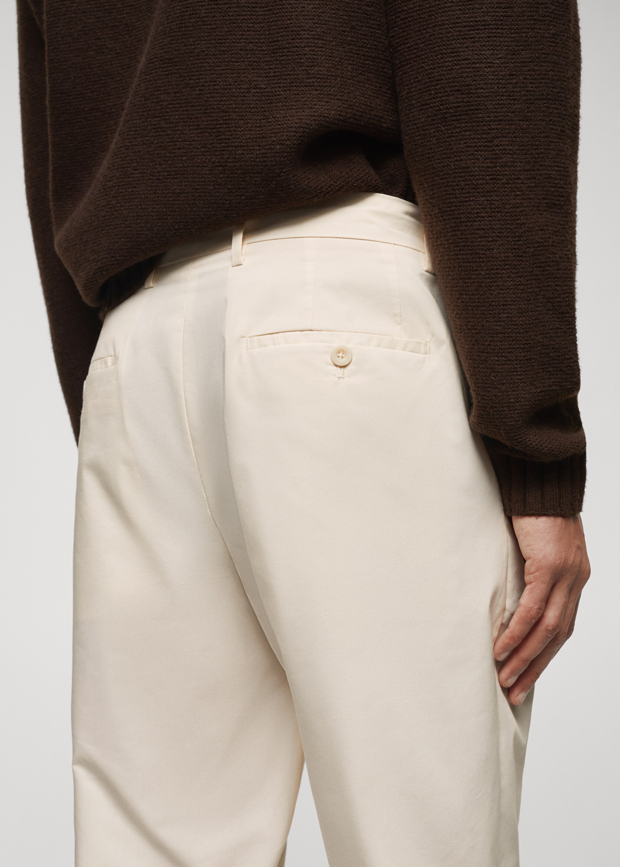 Cotton chinos - Details of the article 4