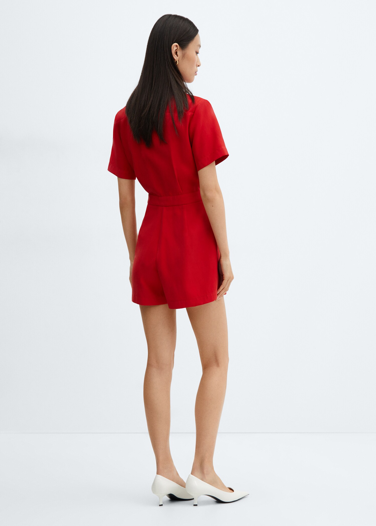 Short jumpsuit with pleat detail - Зворотна сторона товару