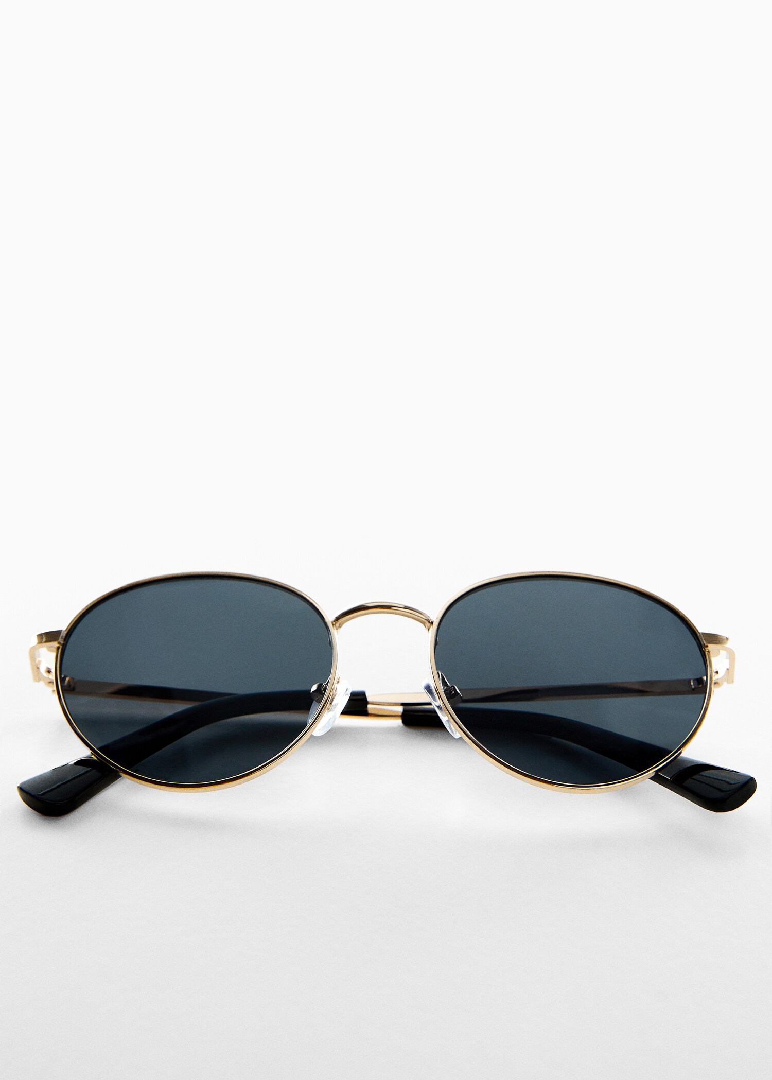 Round metal-rimmed sunglasses - Woman | MANGO Montenegro