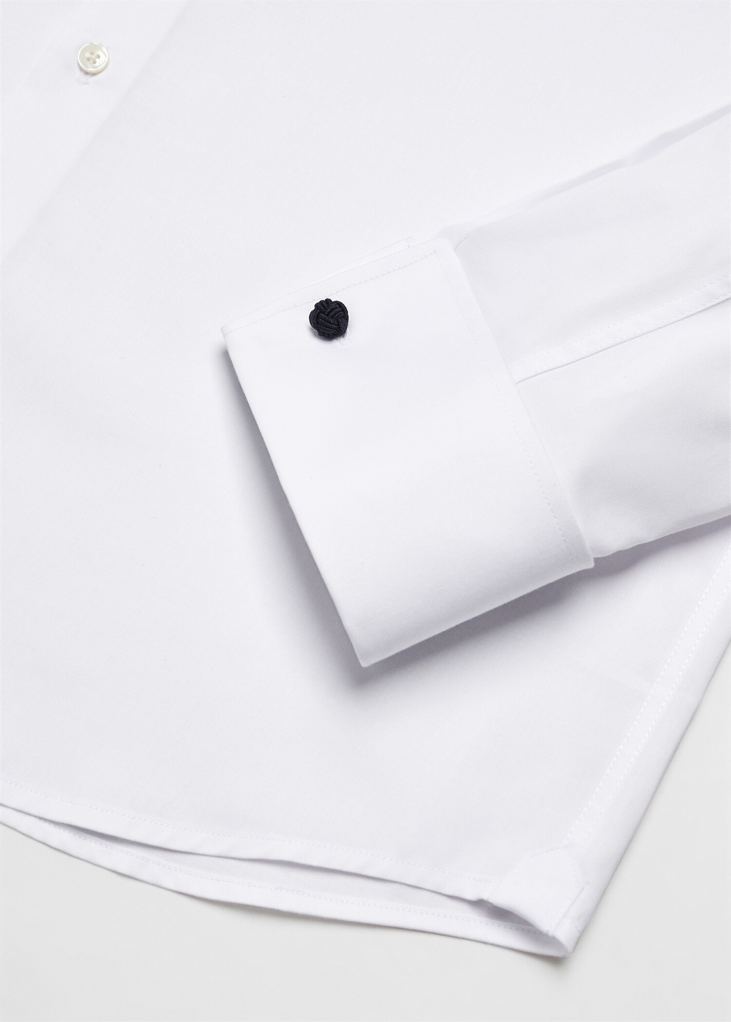 Regular-fit suit shirt with cufflinks - Details of the article 0
