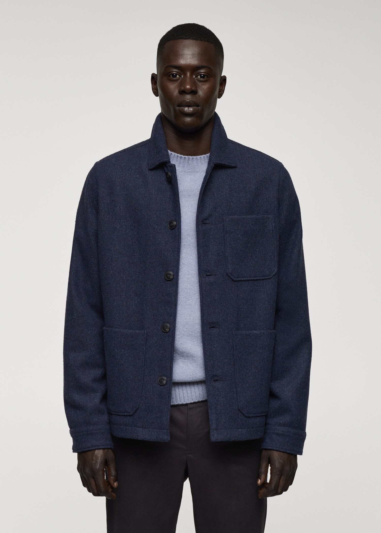 Double-faced wool overshirt with pockets - Середній план