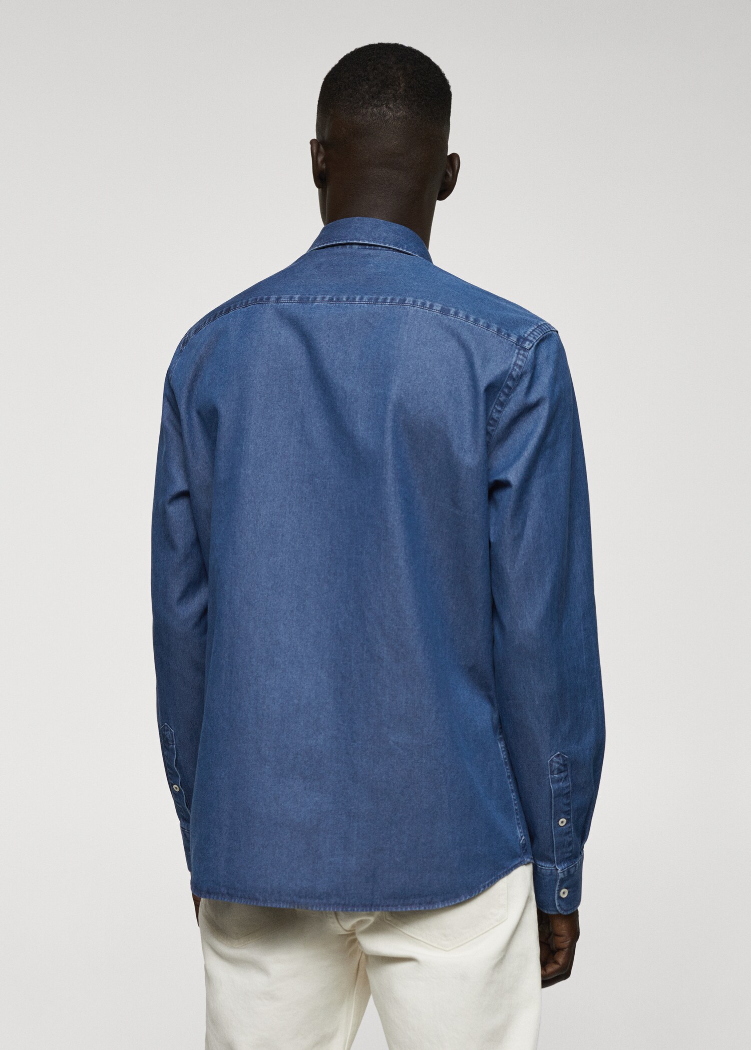 Regular-fit cotton chambray shirt - Зворотна сторона товару