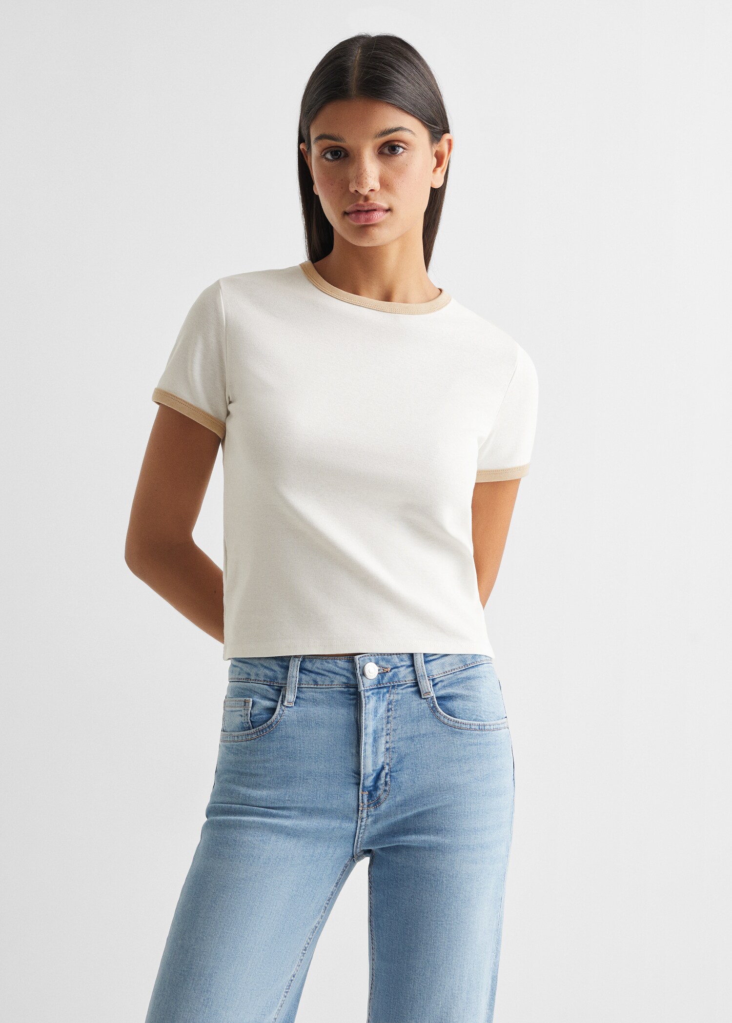 Cropped short-sleeved t-shirt - Medium plane
