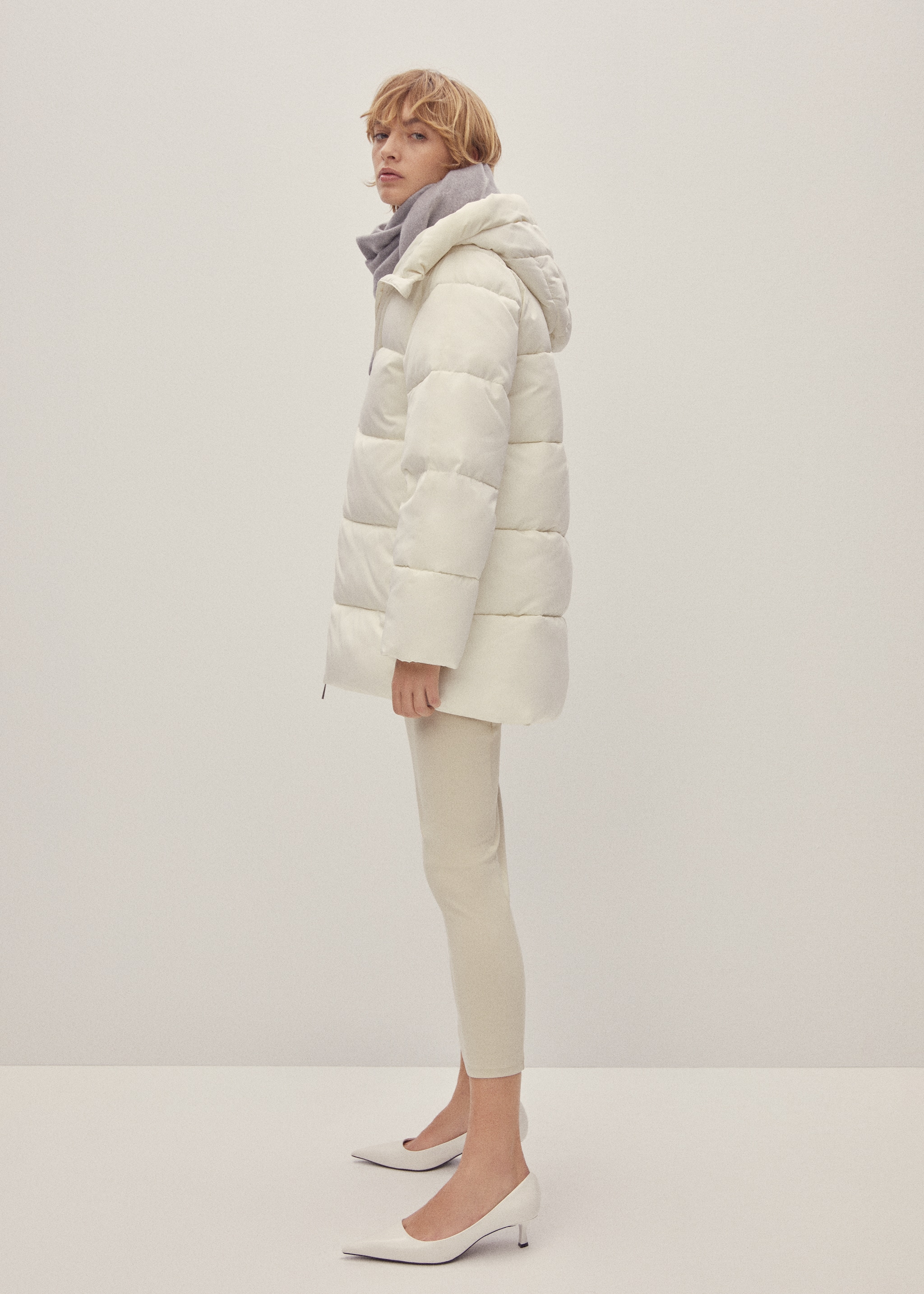 Hood quilted coat - Details of the article 7