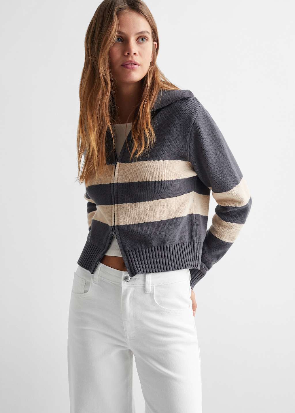 Mango Wideleg-Jeans mit mittlerer Bundhöhe