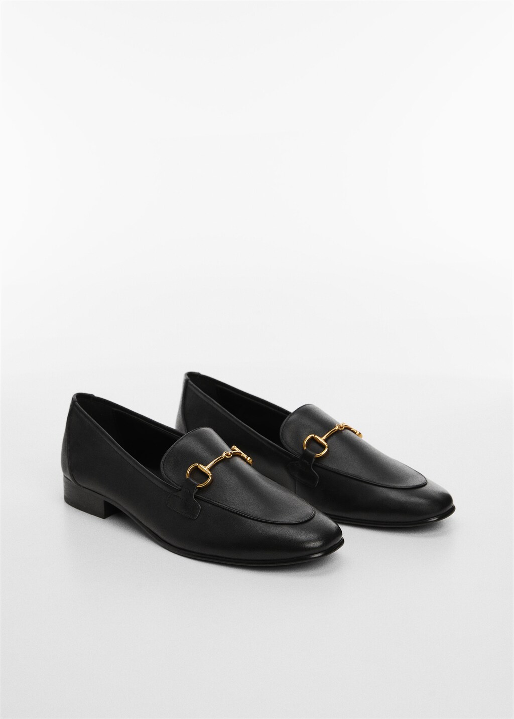 Leather Moccasins With Metallic Detail leather-moccasins-with-metallic-detail