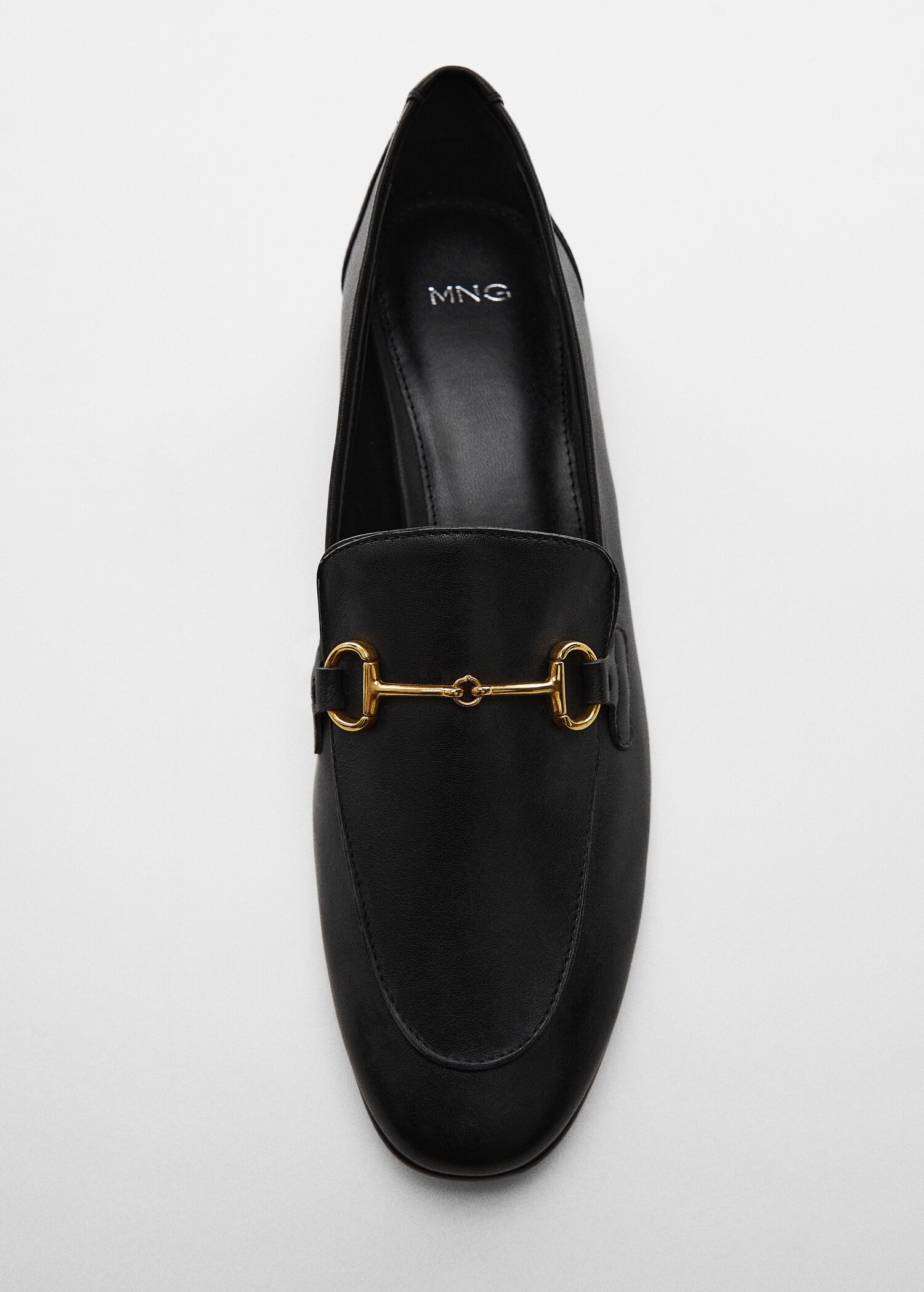 Leather moccasins with metallic detail - Details of the article 5