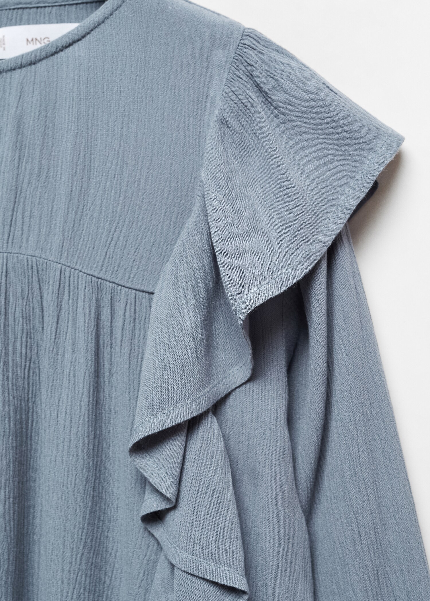 Ruffled blouse - Details of the article 8