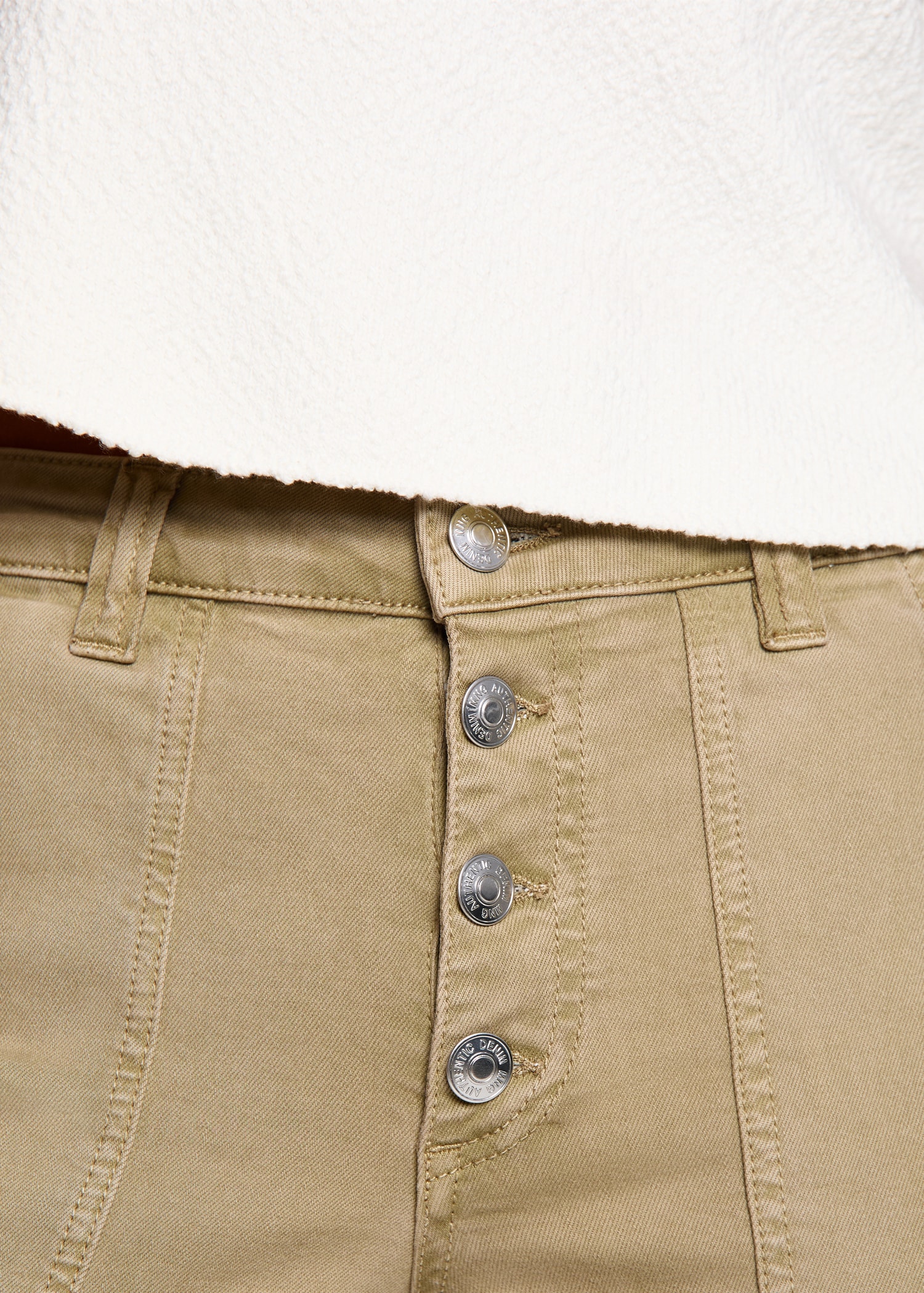 Jeans rectos botones - Detalle del artículo 2