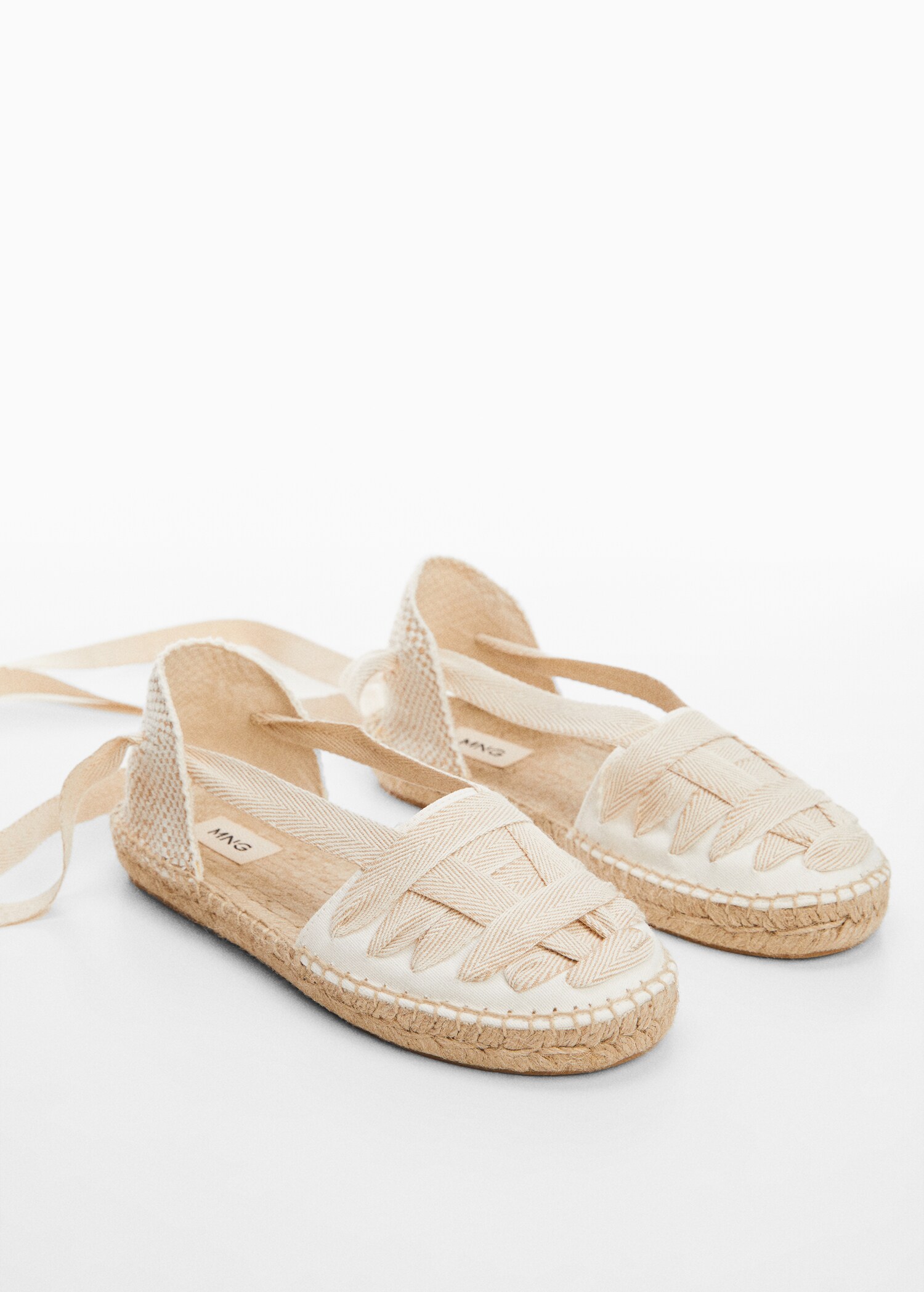 Espadrilles mit Schleifen - Mittlere Ansicht