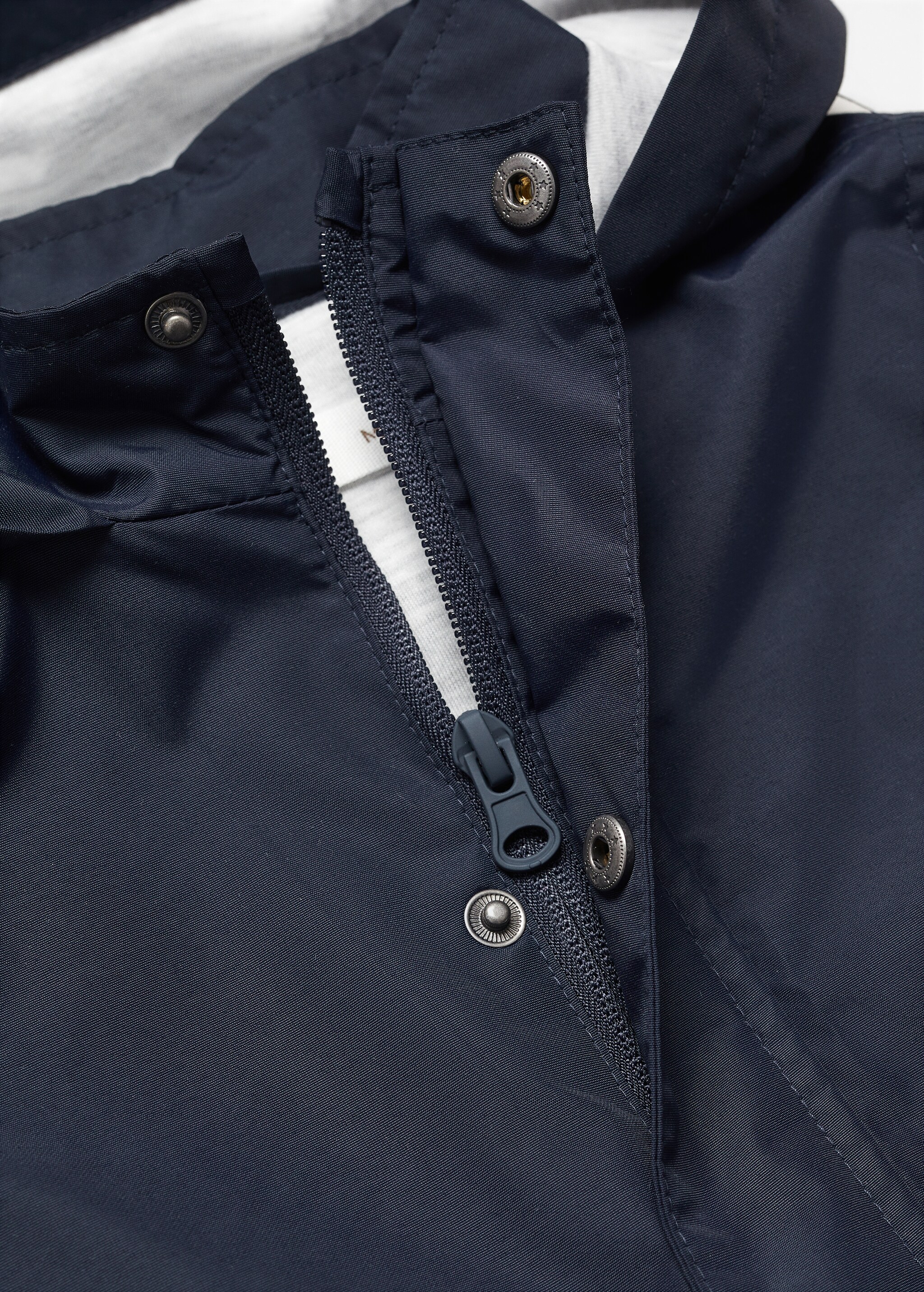 Hooded water-repellent parka - Details of the article 8