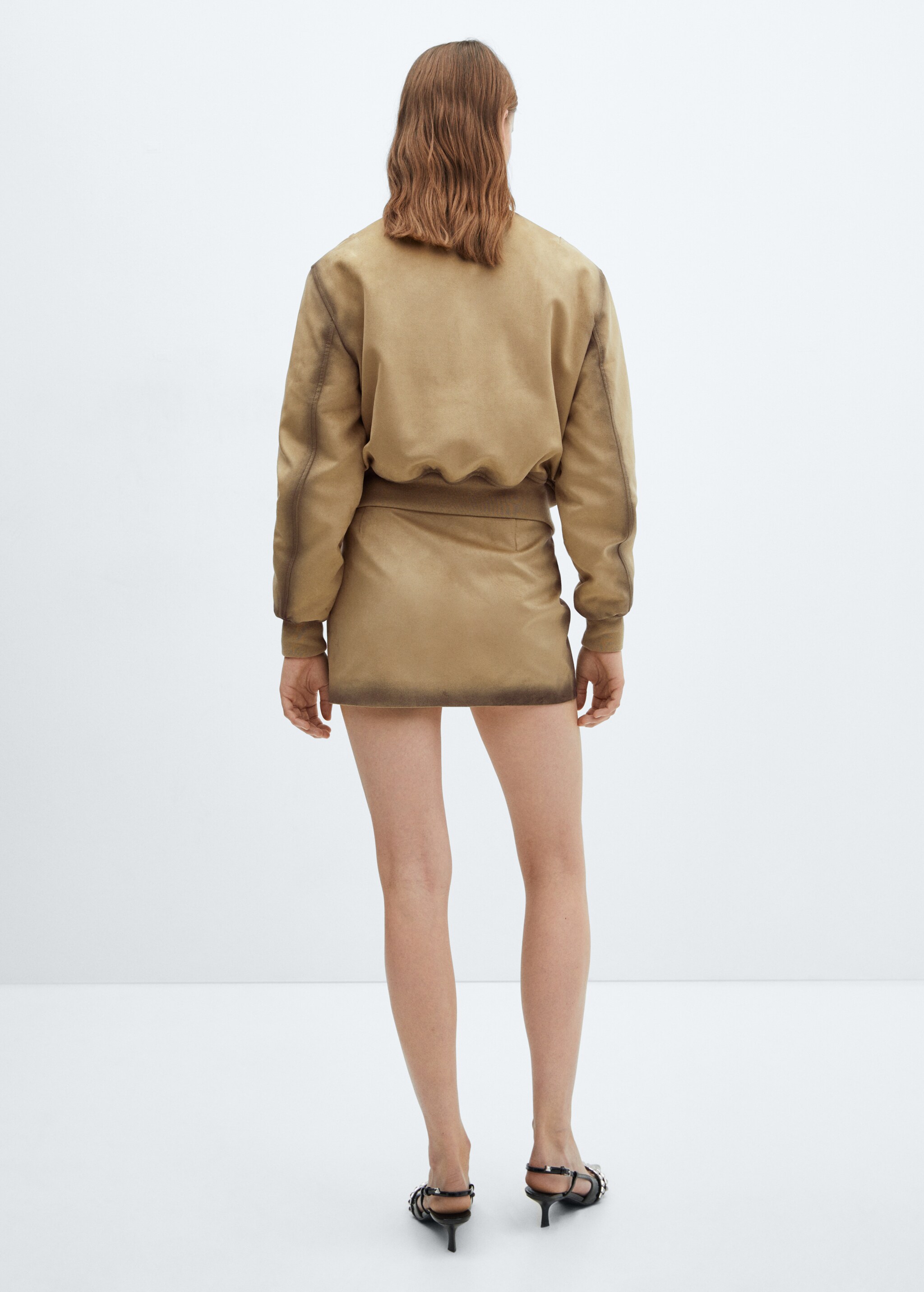 Worn-effect leather skirt - Reverse of the article