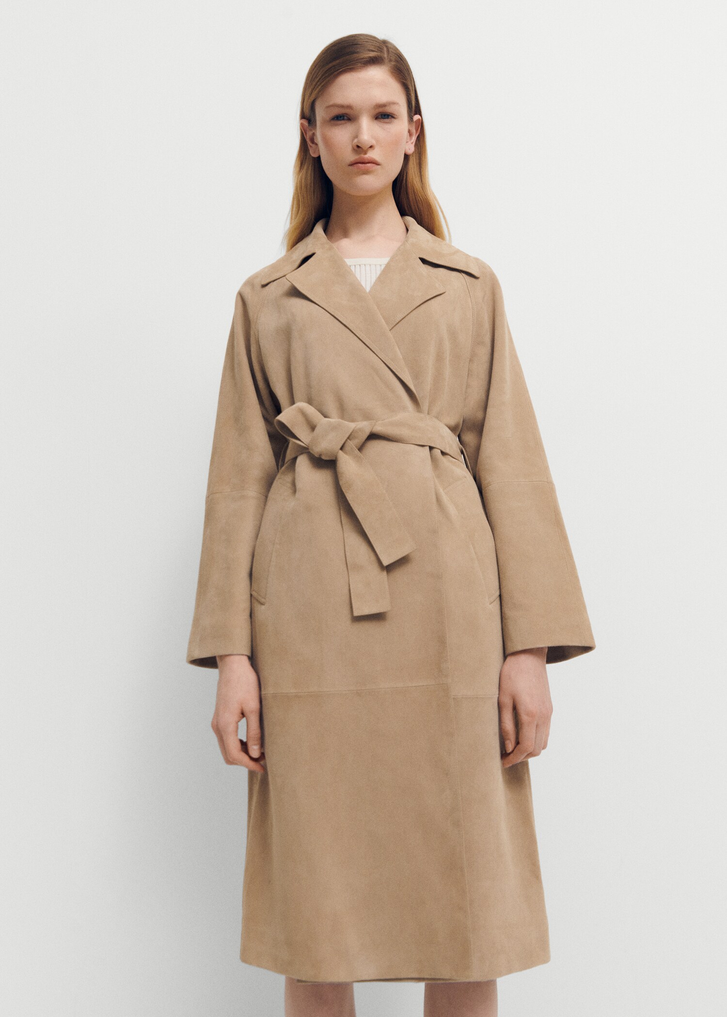 Trenchcoat aus 100 % Wildleder - Mittlere Ansicht