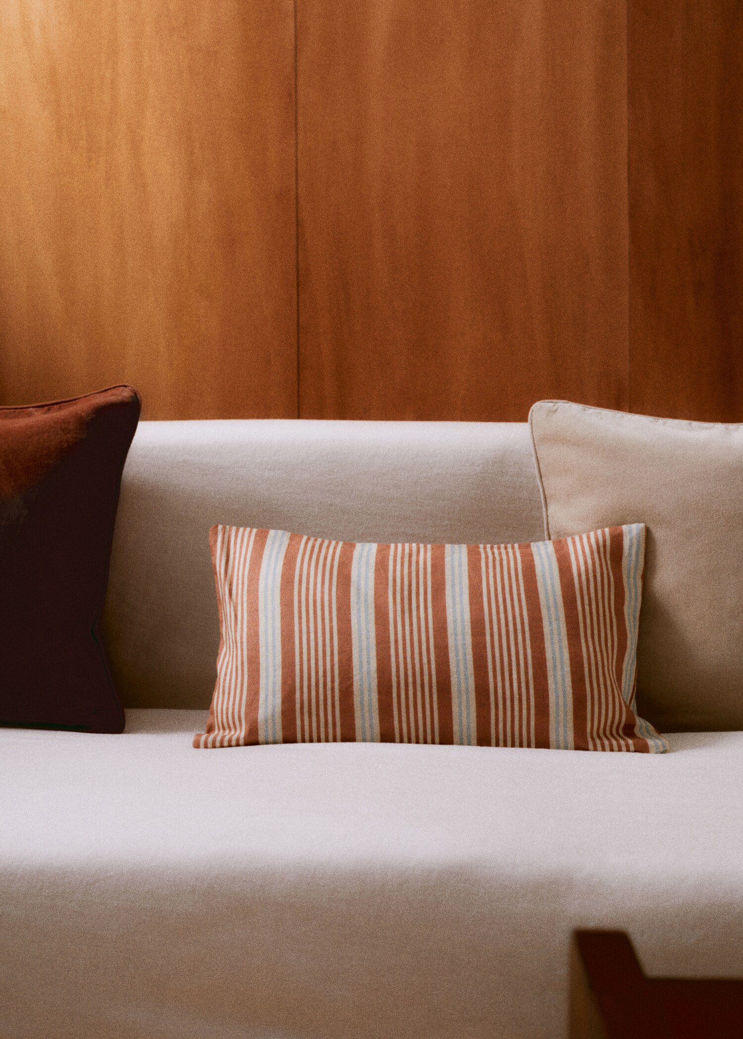 Linen woven striped cushion cover 30x50cm - Details of the article 6