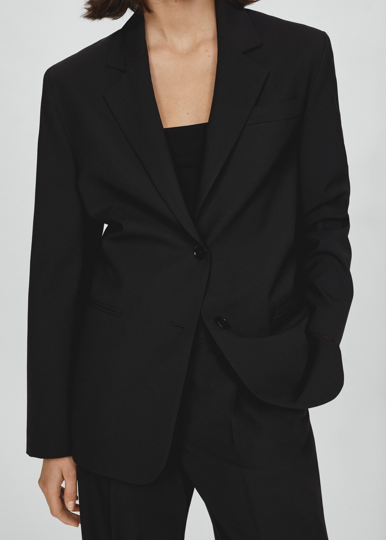 Suit blazer with buttons - Details of the article 6