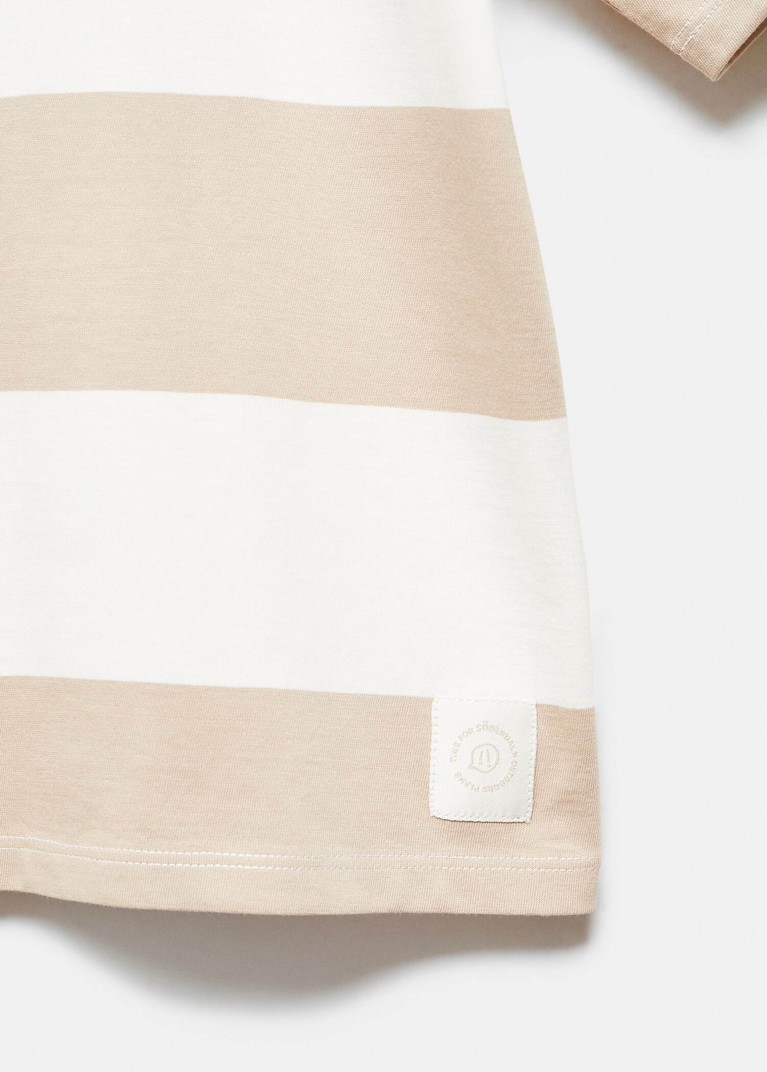 Gestreept katoenen T-shirt - Detail van het artikel 8