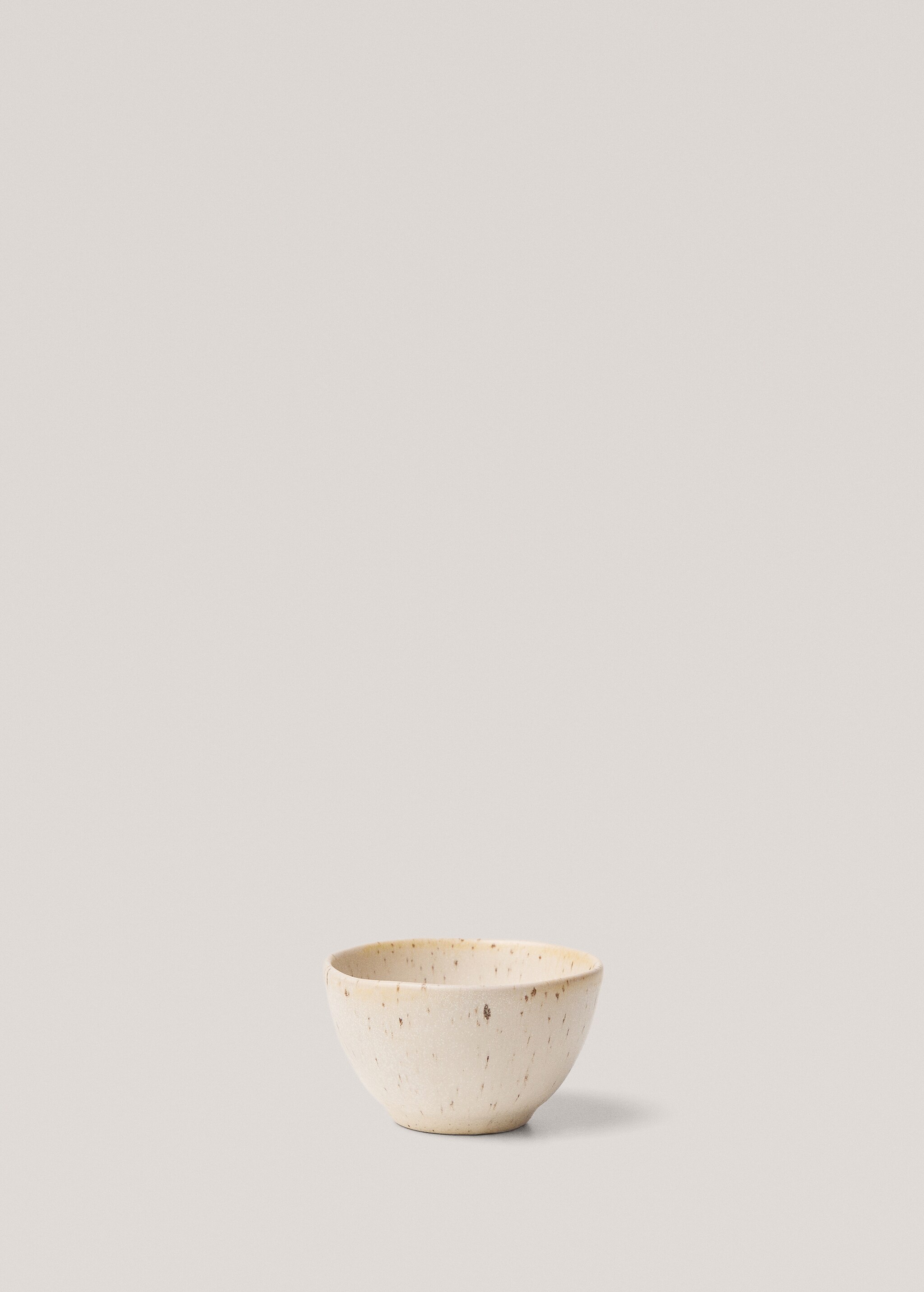 Aged stoneware bowl - Article without model