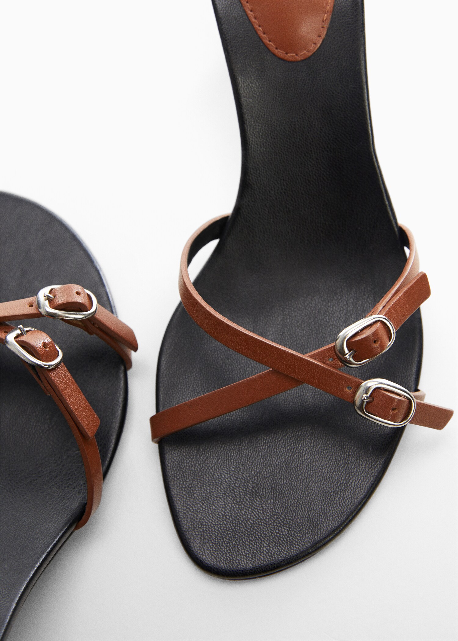 Leather straps sandals - Details of the article 2