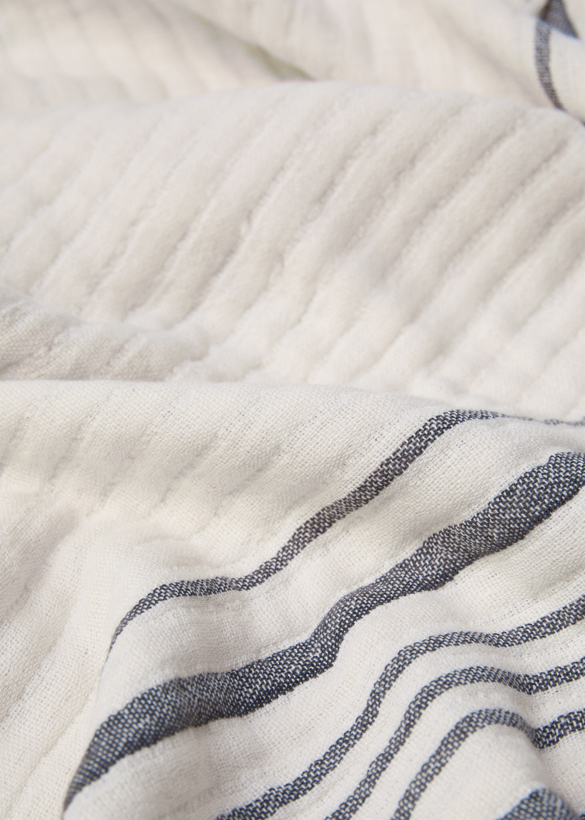 Gestreifte Decke aus Baumwolle - Detail des Artikels 1