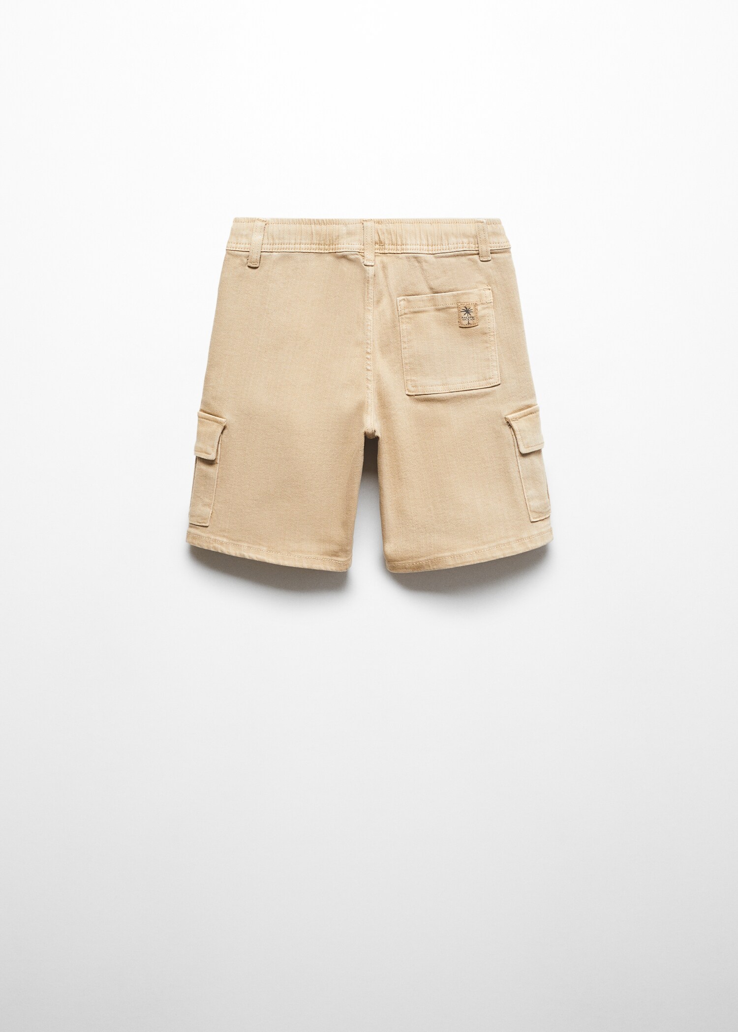 Cargo pockets Bermuda shorts - Reverse of the article