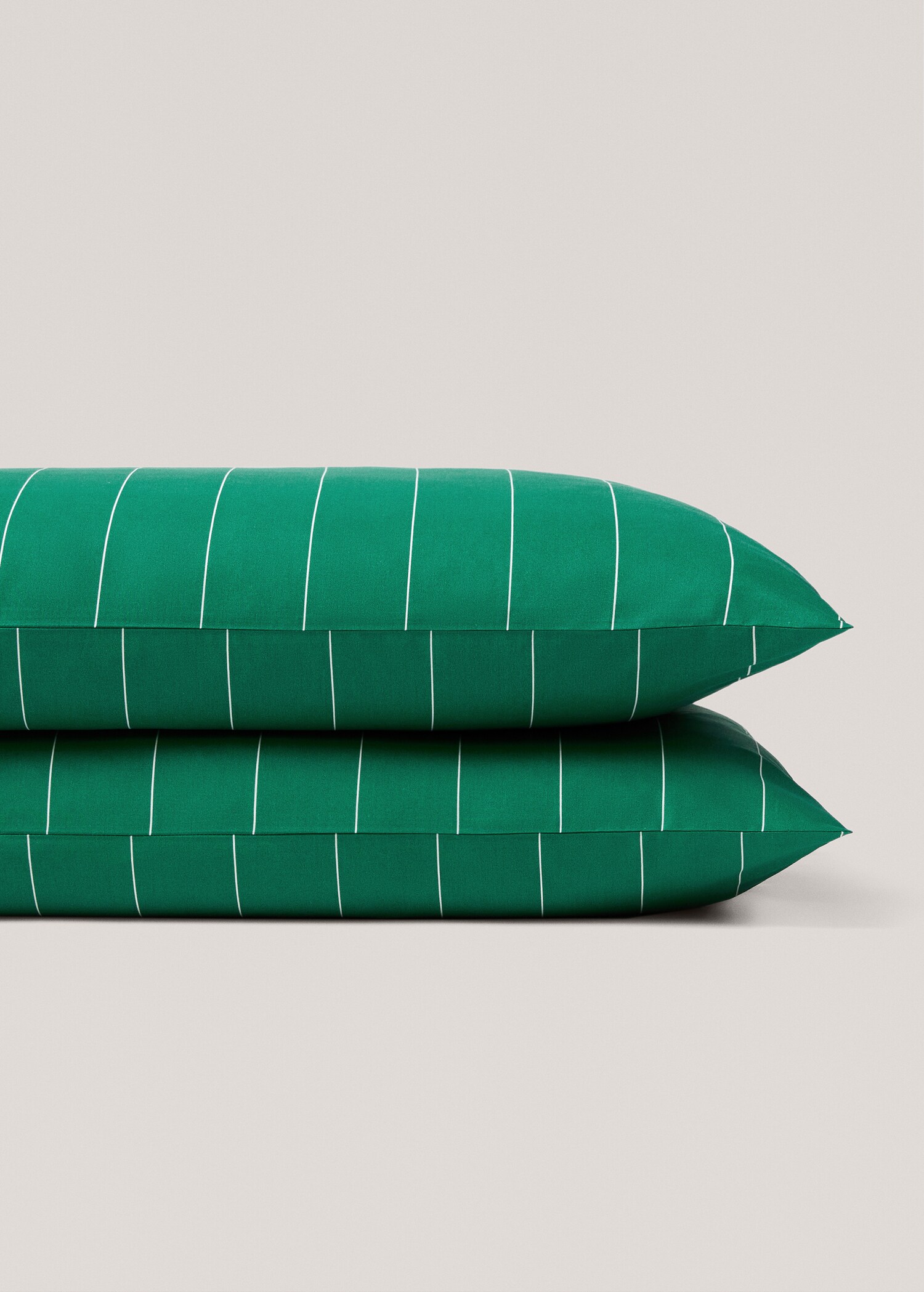 Striped printed cotton pillowcase 50x75cm - Details of the article 3