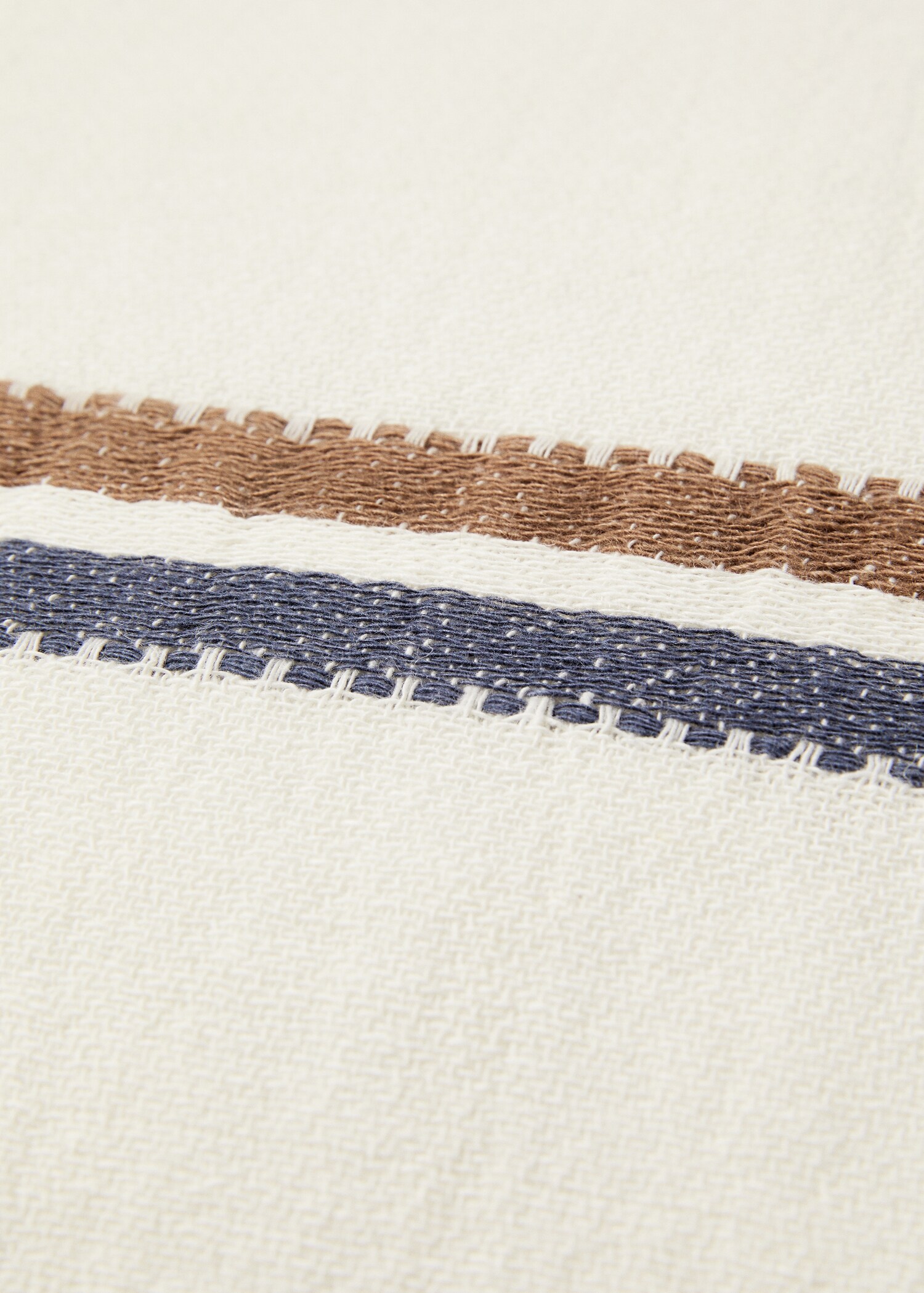 Linen cushion case with embroidered stripe 40x60cm - Details of the article 1