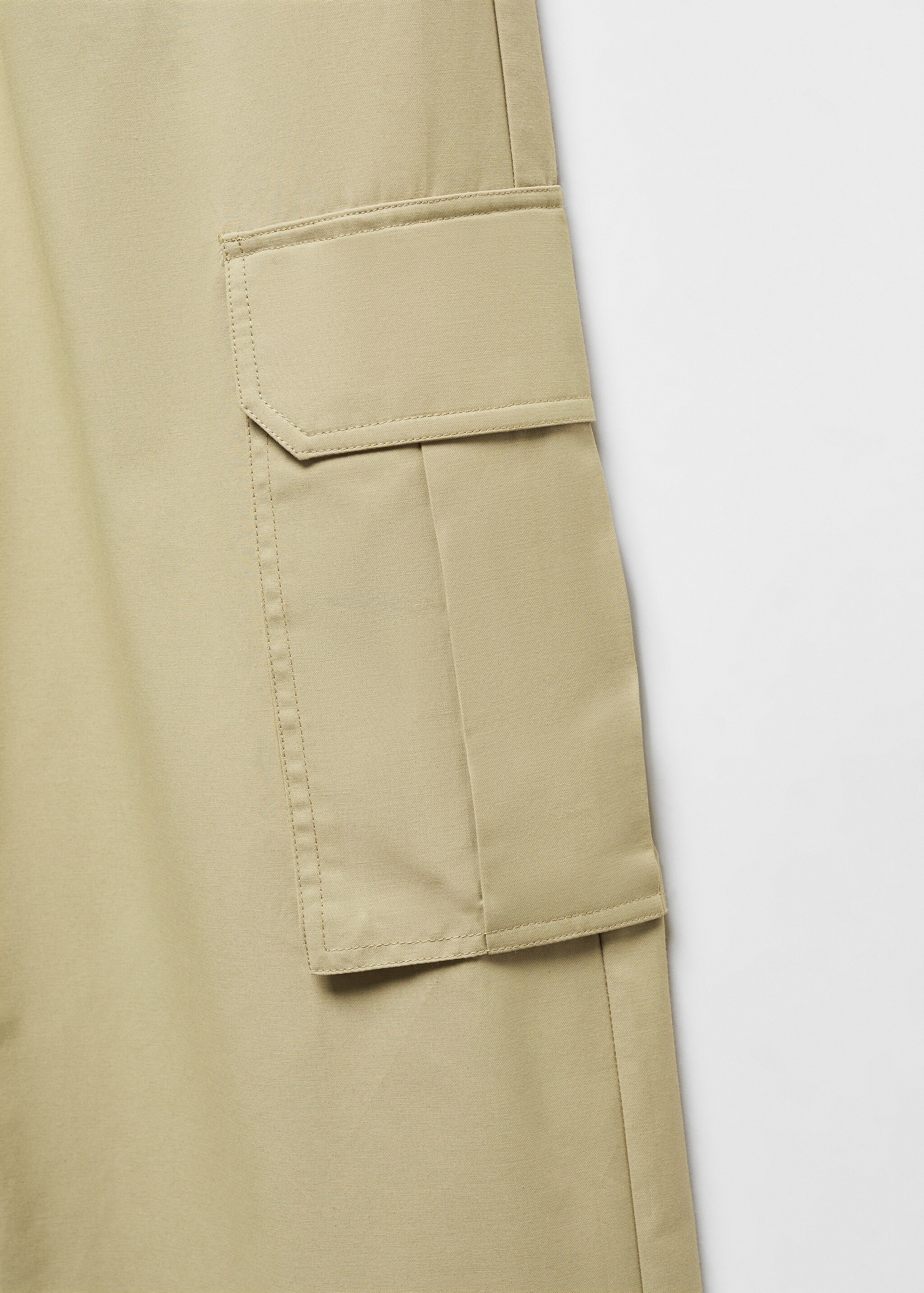 Elastic waist cargo trousers - Details of the article 8