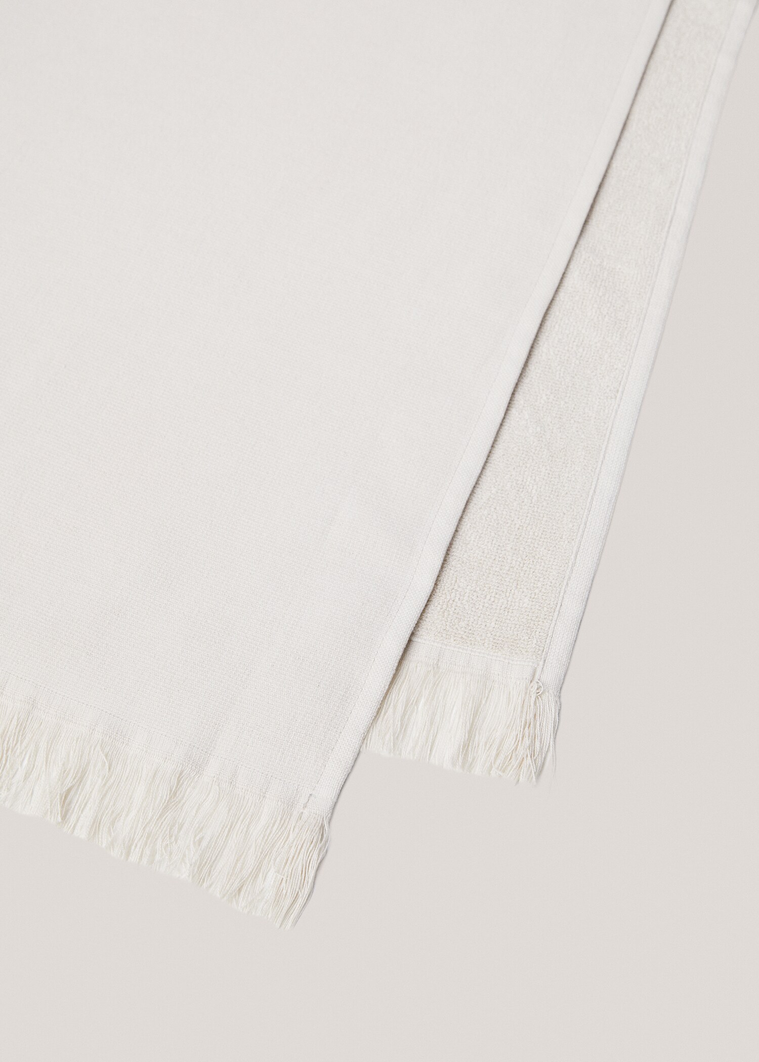 Fringed cotton beach towel - Details of the article 1