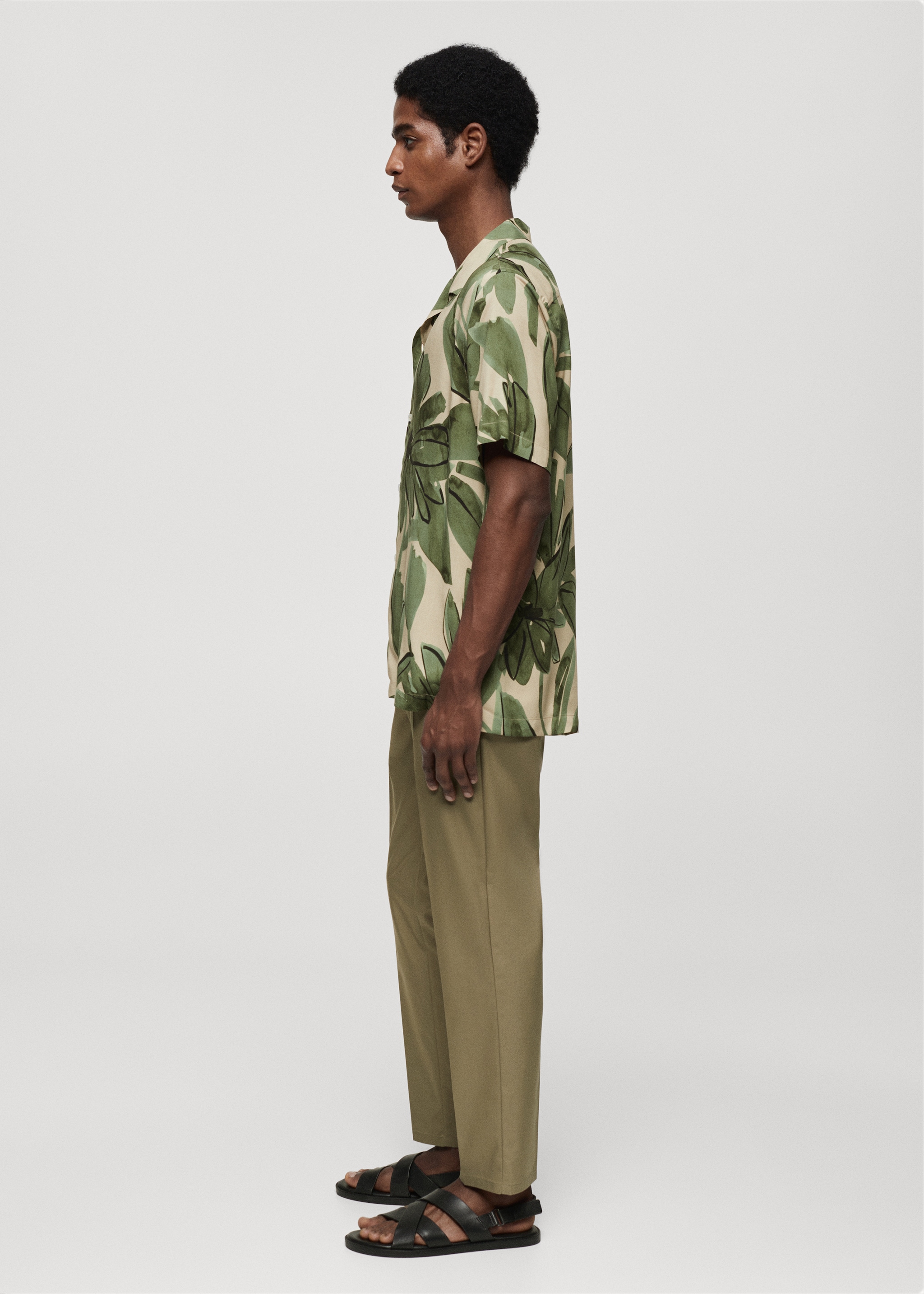 Flowing tropical-print shirt - Details of the article 2