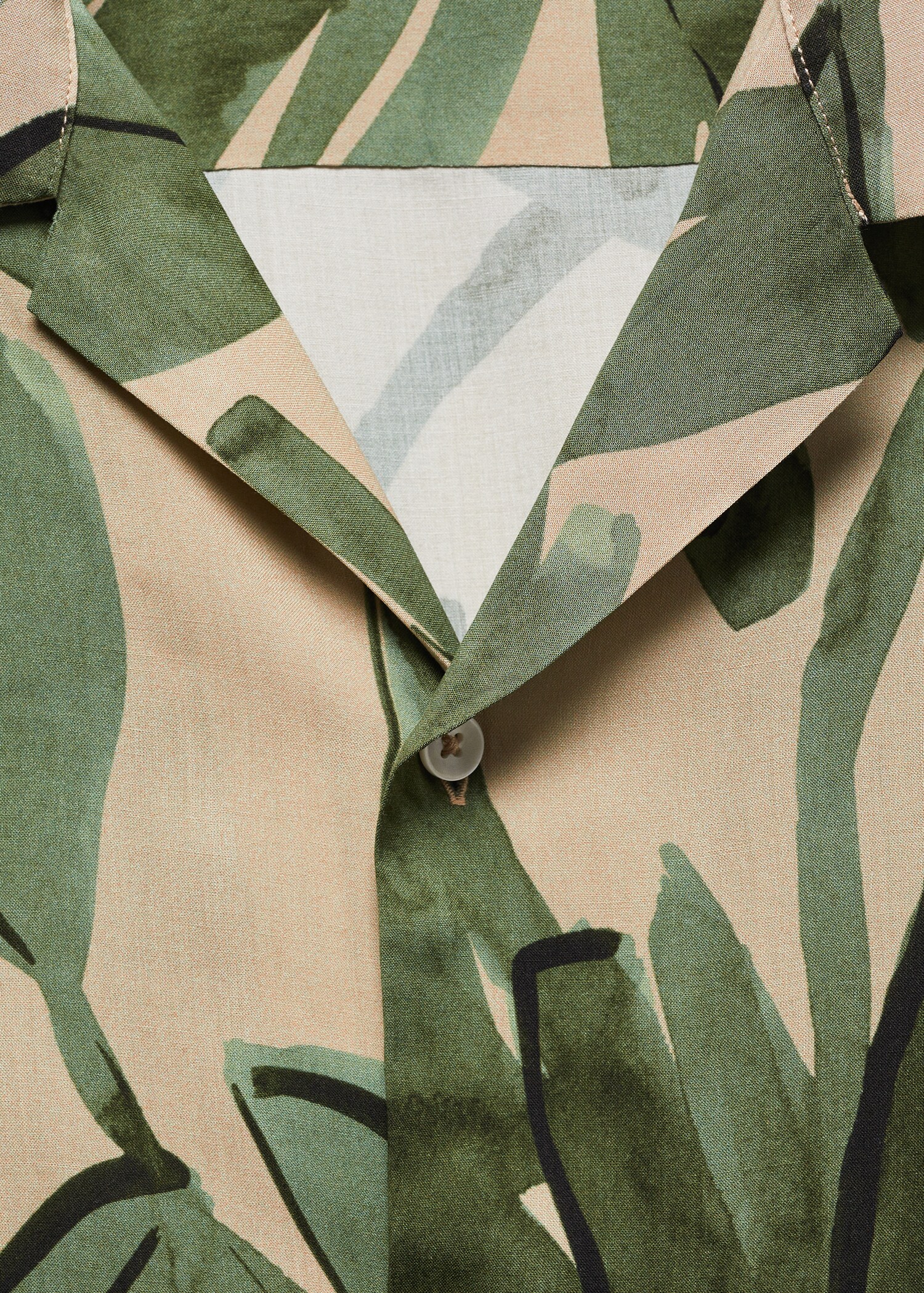 Chemise fluide en imprimé tropical - Détail de l'article 8